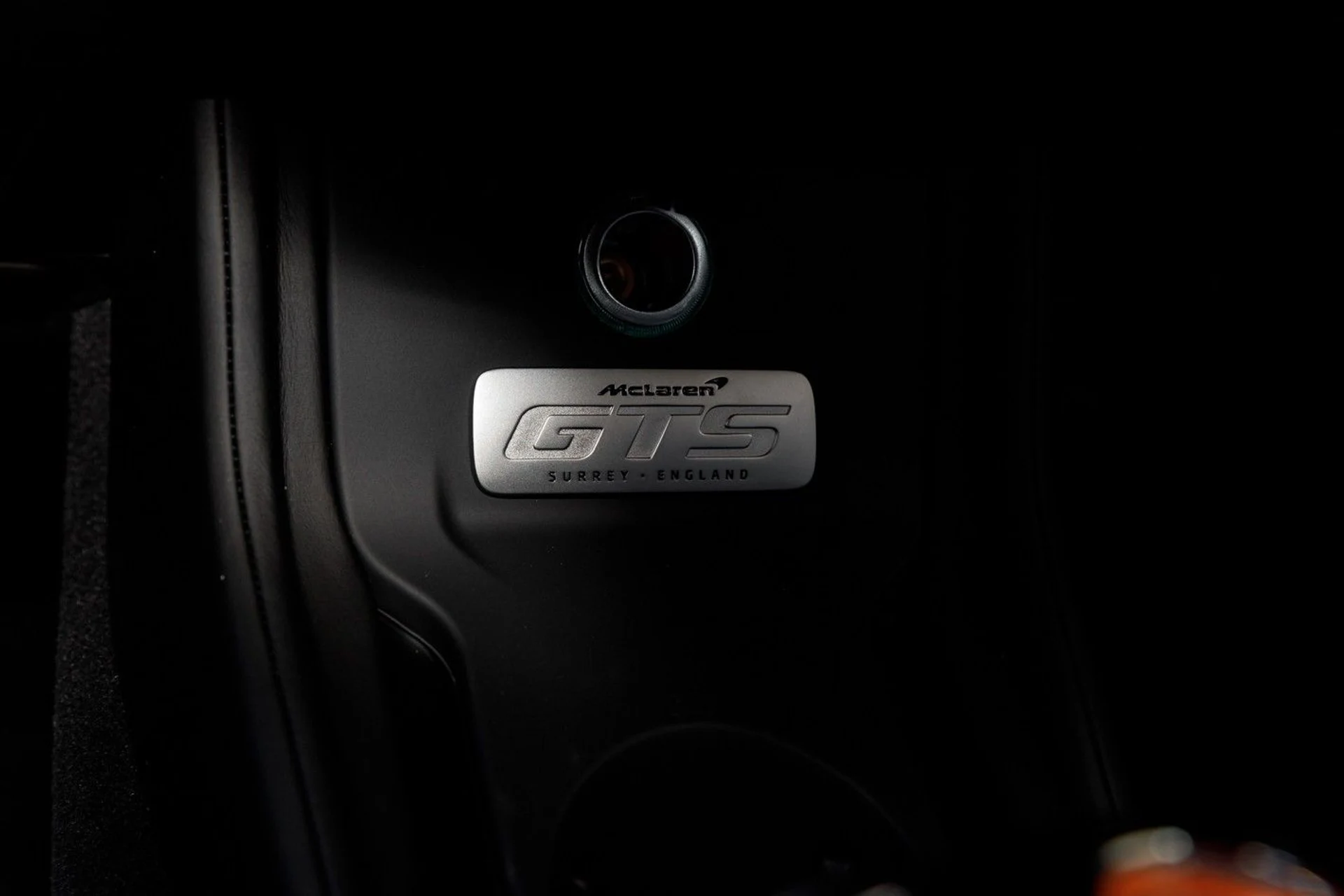 mph031_3353119143_671_p32_l_8d3a3edca0