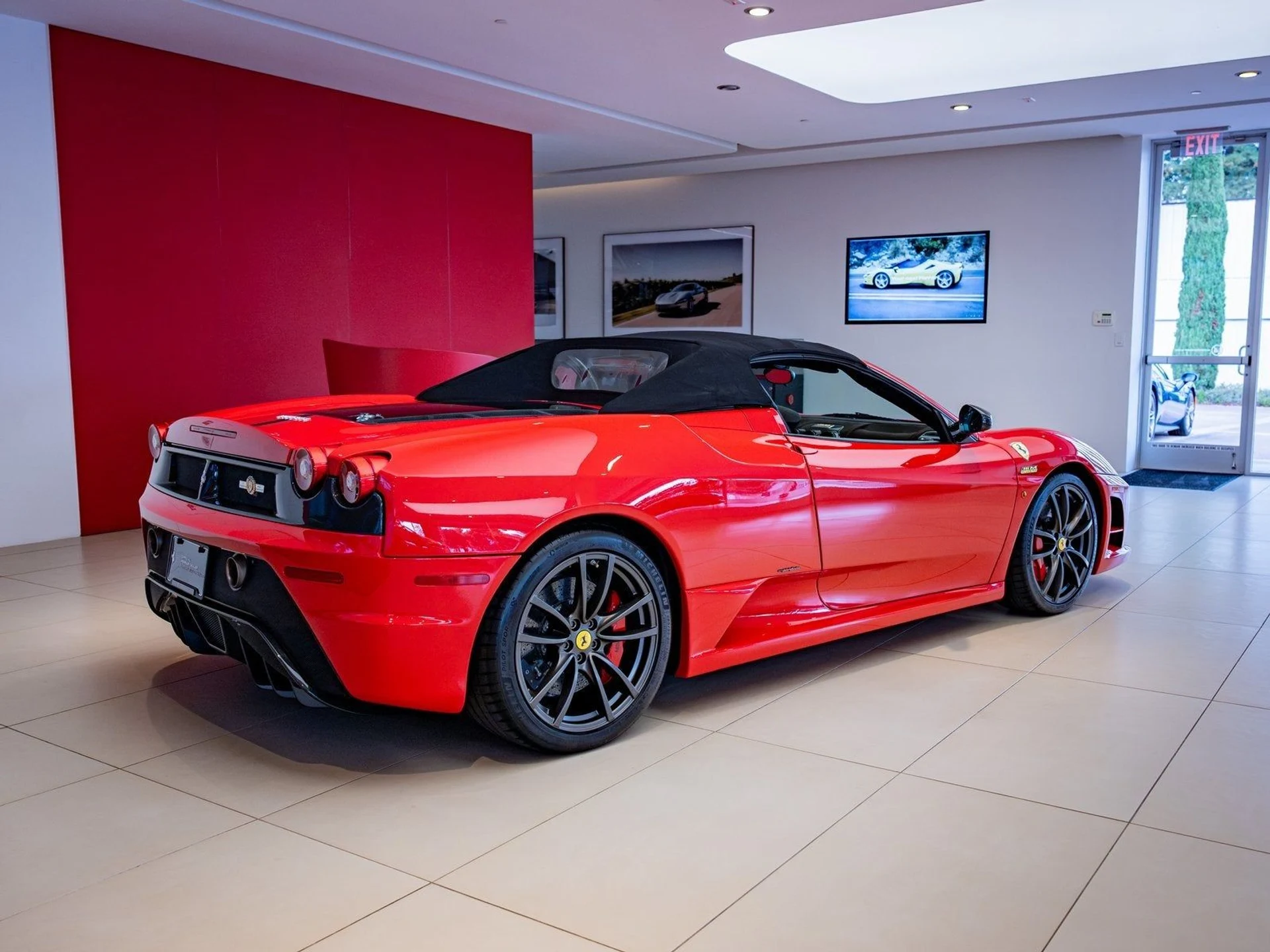 mph031_3355945073_32_5b360e6867