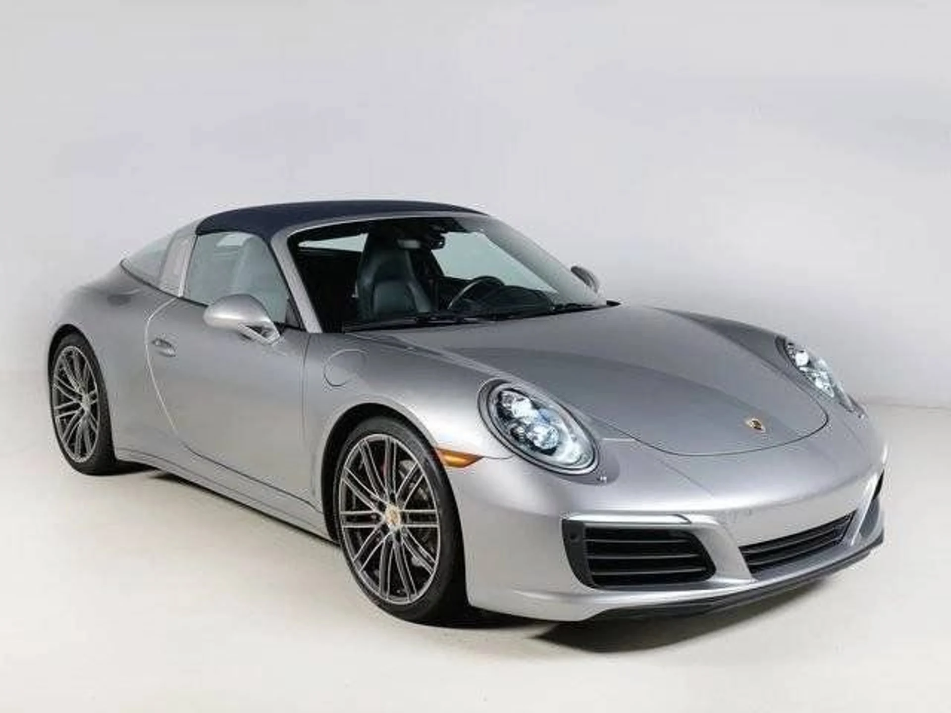 mph031_3365366662_281a0f110117d966a5e4a390b8721f70_3b0418d38e