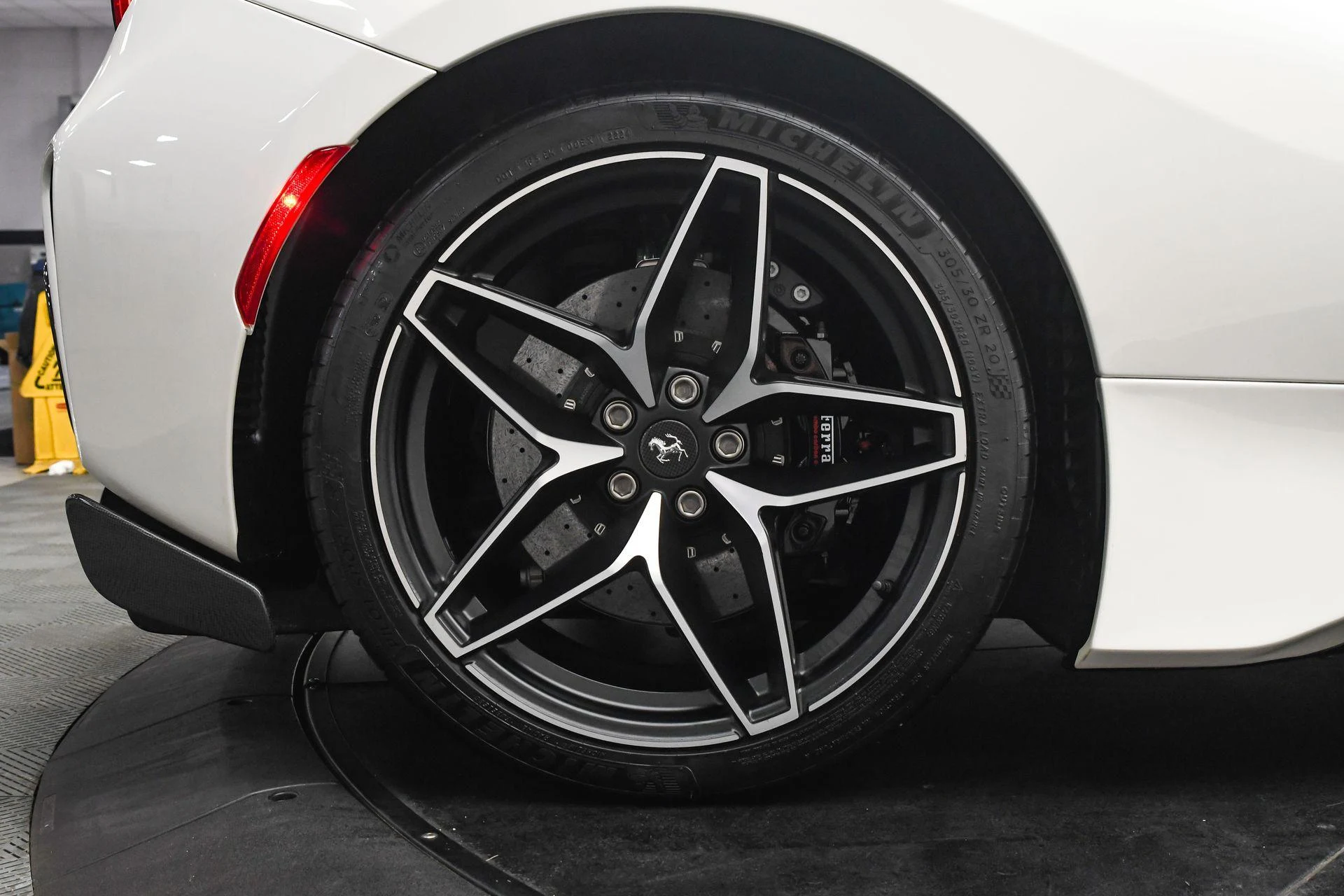 mph031_3367609271_Used_2020_Ferrari_488_Pista_Base_1757455517_a66ab72d81