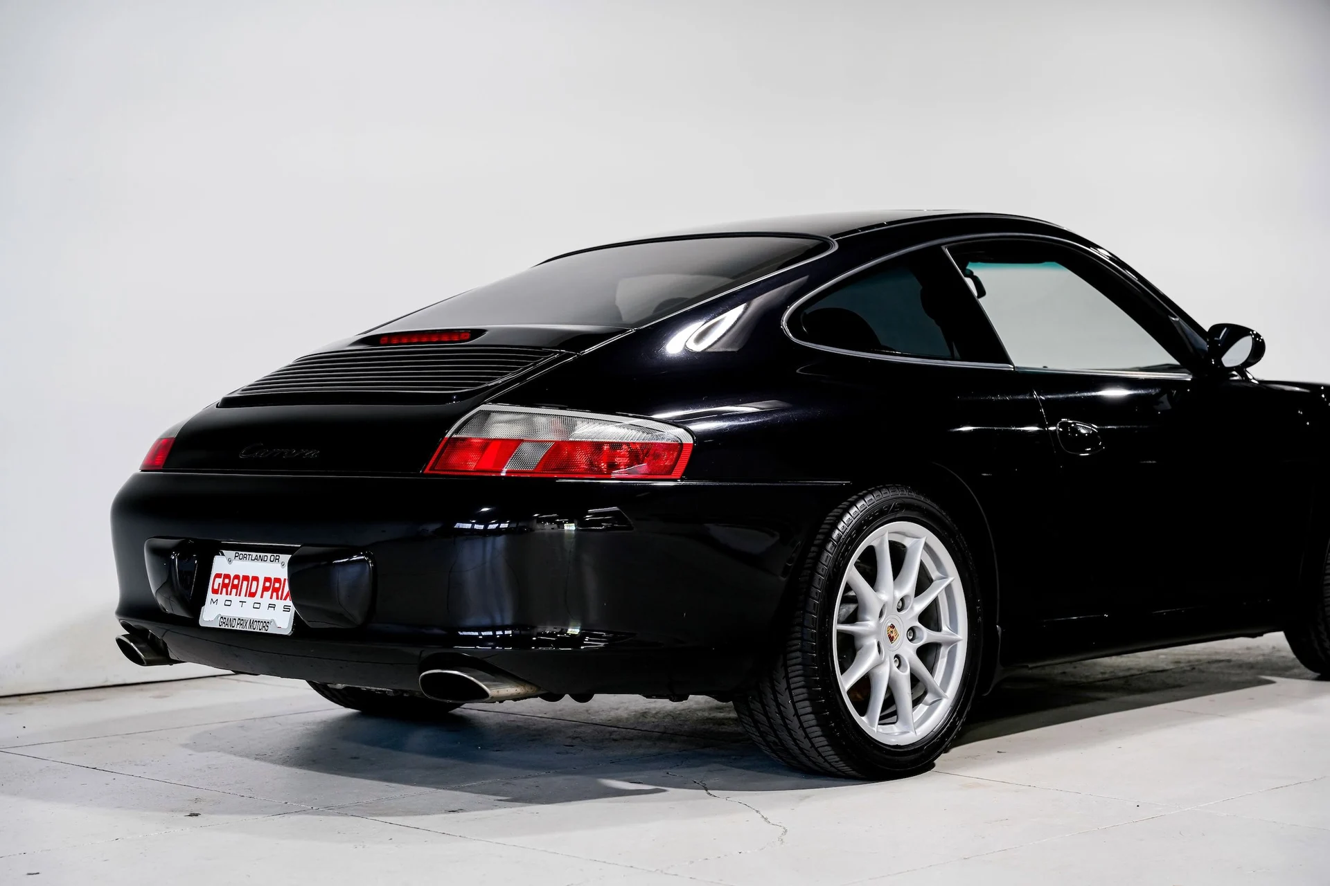 mph031_338630252_0823b02ff8f4c18c47d7e935209d7740x_ca64f44bc9