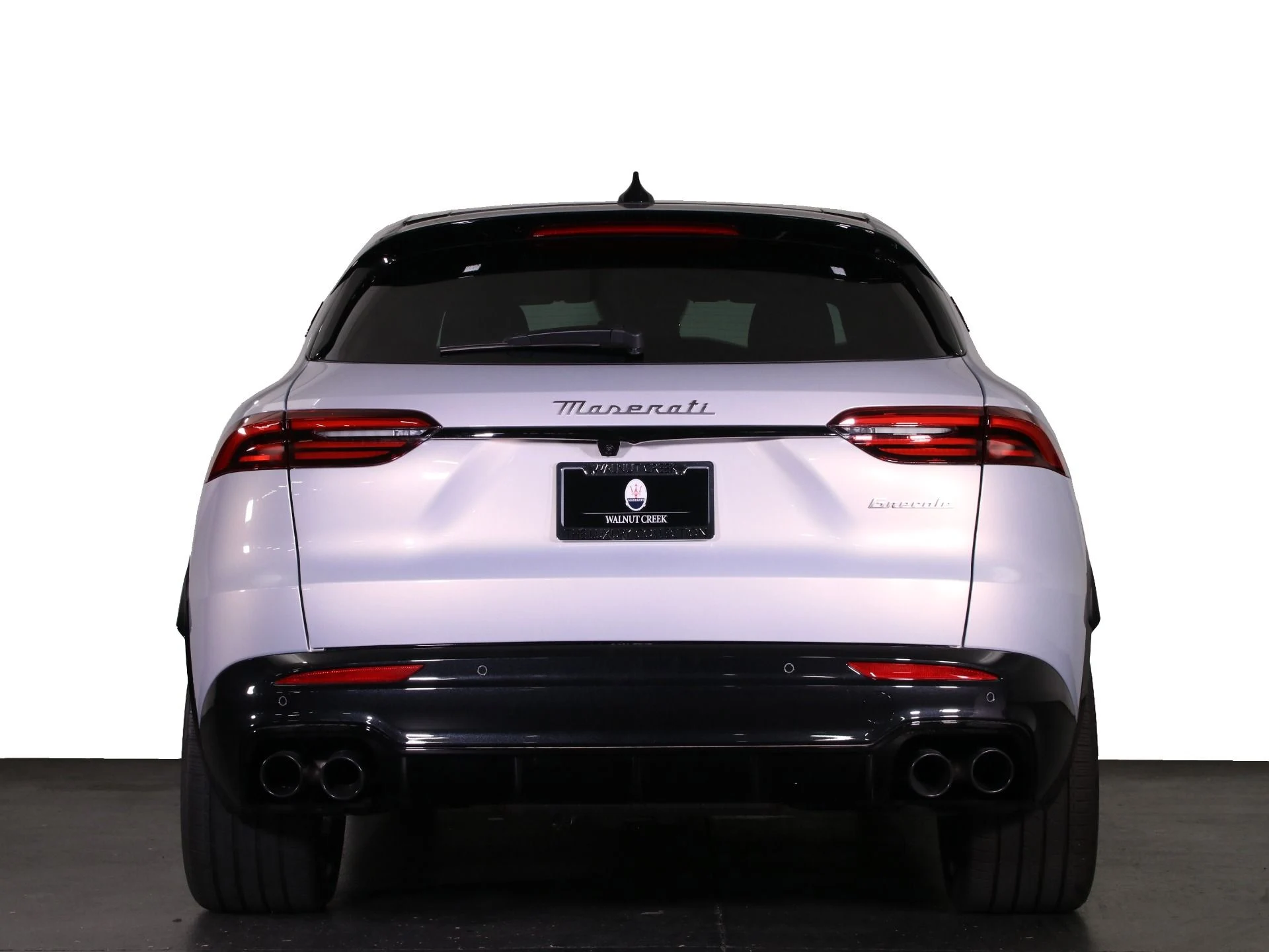 mph031_339546660_New_2025_Maserati_Grecale_Modena_1768457699_fcfa595cd7