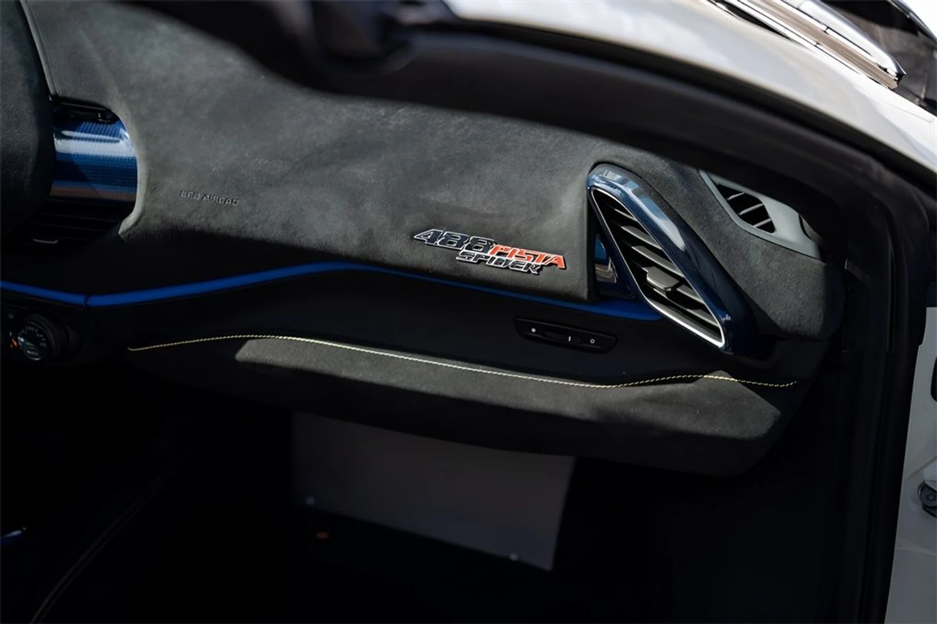 mph031_3398979060_image_33_62d3aaa815