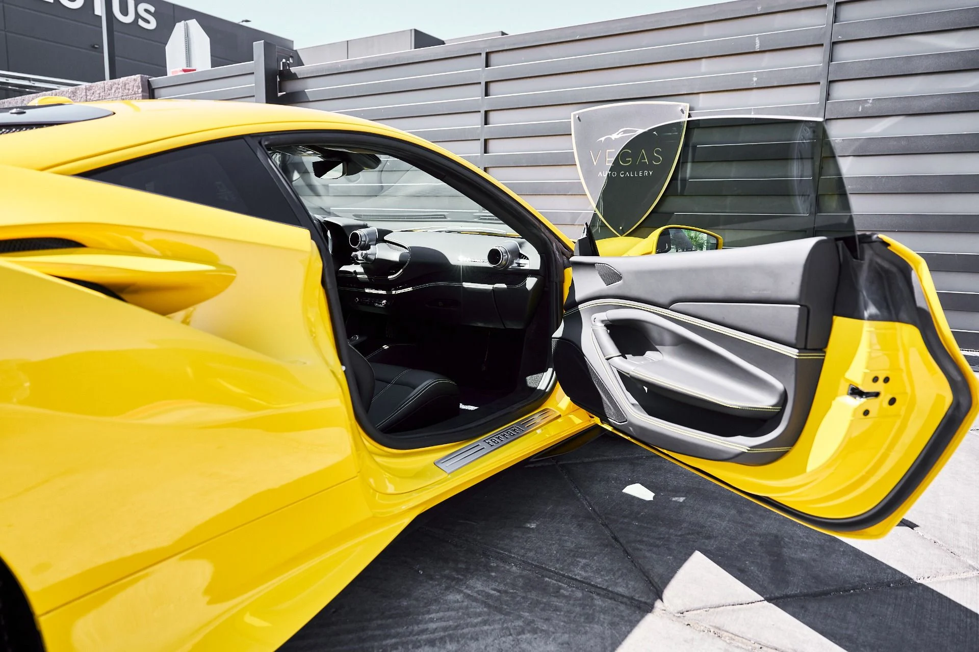 mph031_3399195780_Used_2021_Ferrari_F8_Tributo_Base_1774743039_a00a7ba752