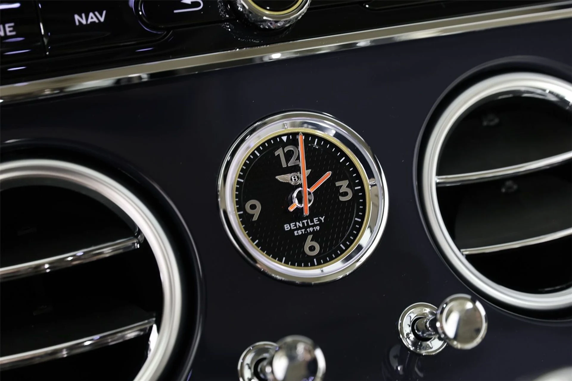 mph031_3399795466_2fbe34513144a4781ca90c668784f7fd_112332f59d