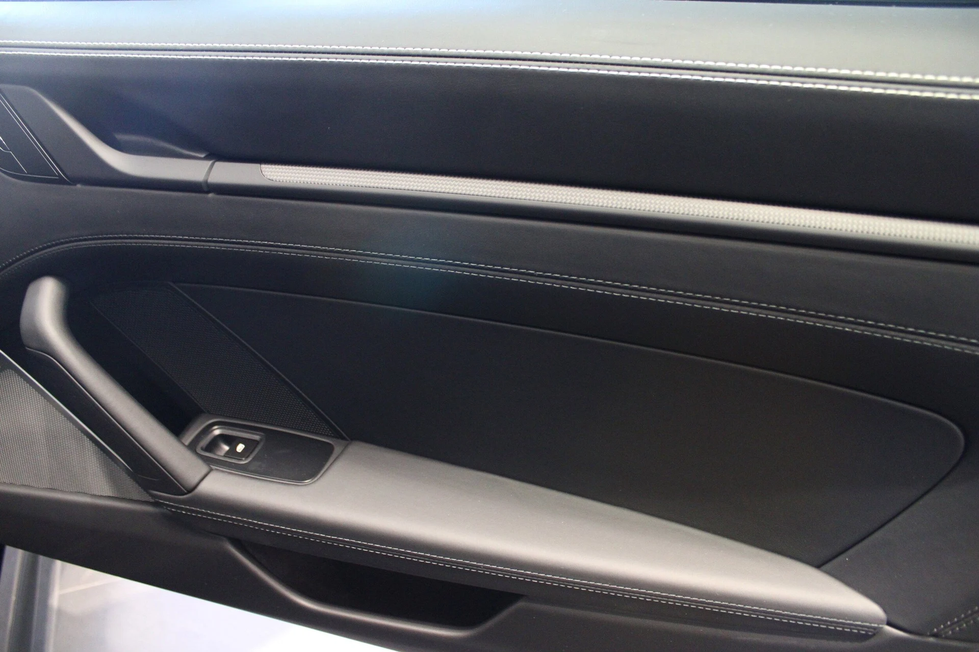 mph031_340270476_d6a49f49bde25049f5e241e315e98899x_d19d9421fc