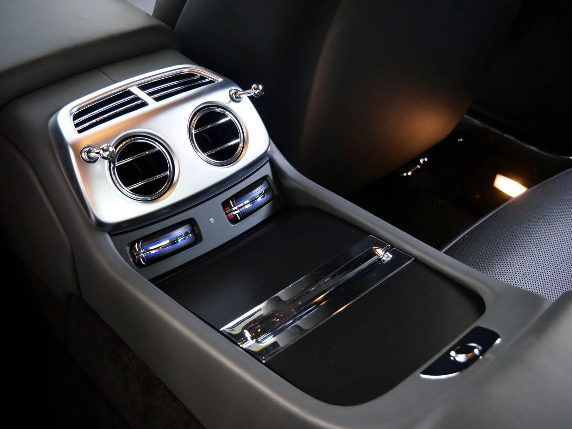 mph031_3403517801_f31dd619375d3bade96ce62089365f59x_4aa8e3fabc