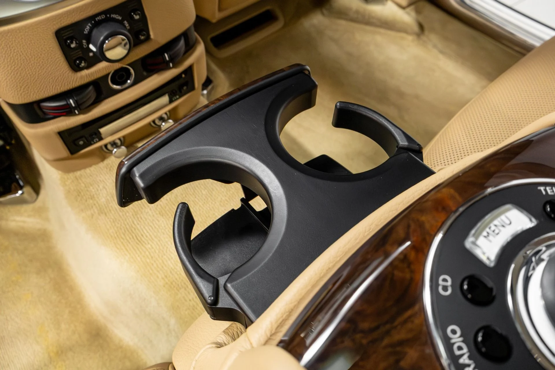 mph031_340553309_Used_2011_Rolls_Royce_Ghost_1771348774_8fef8ddf61