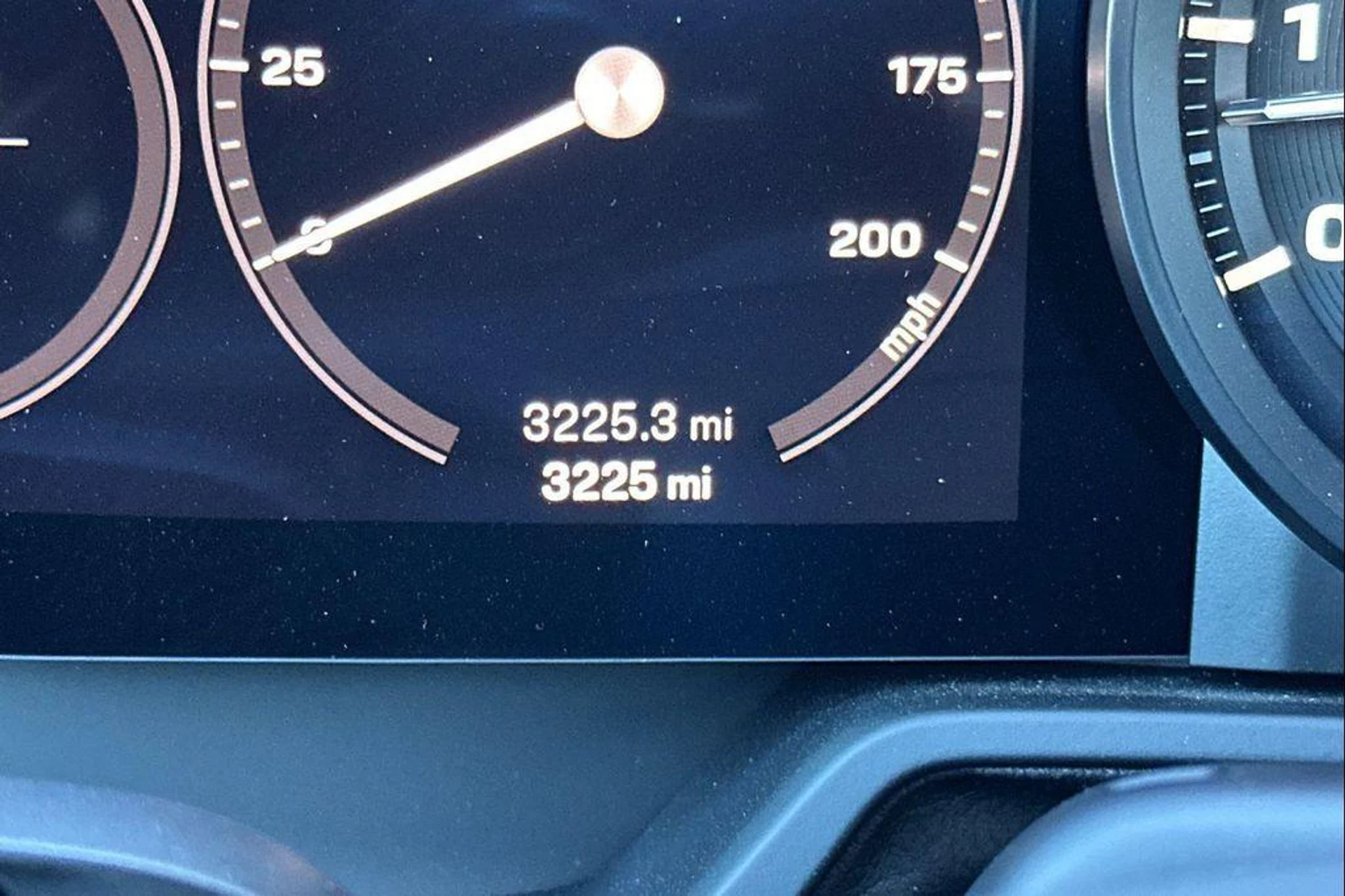 mph031_3406277923_1_LE_Chx9_Vb_Jnzqmr_J_Yl_B_Aa7y1t_A8_107110da06