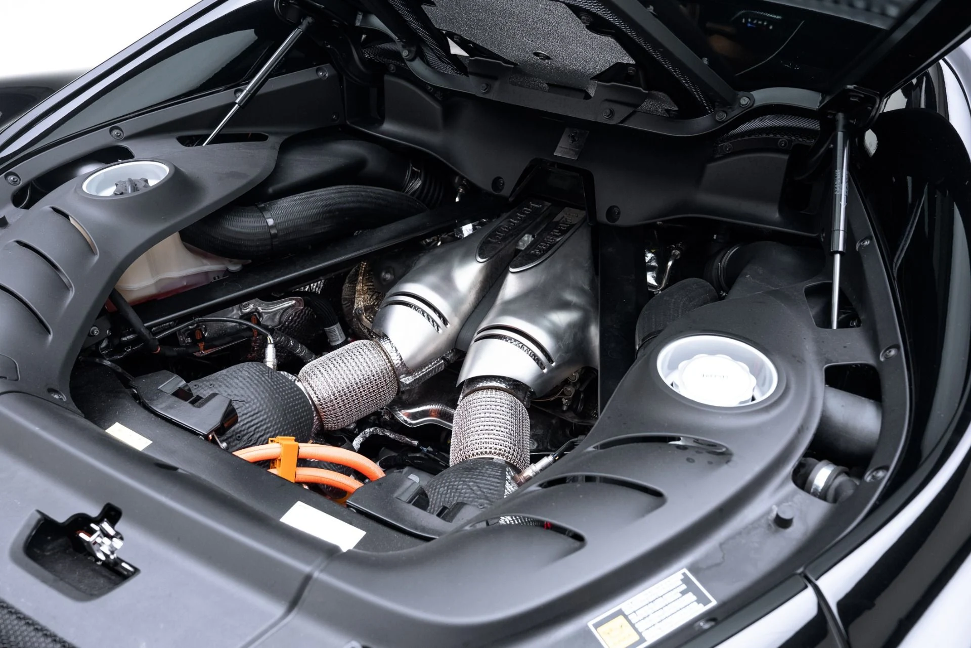 mph031_3406457491_Used_2024_Ferrari_296_GTB_1775861527_929e132e44