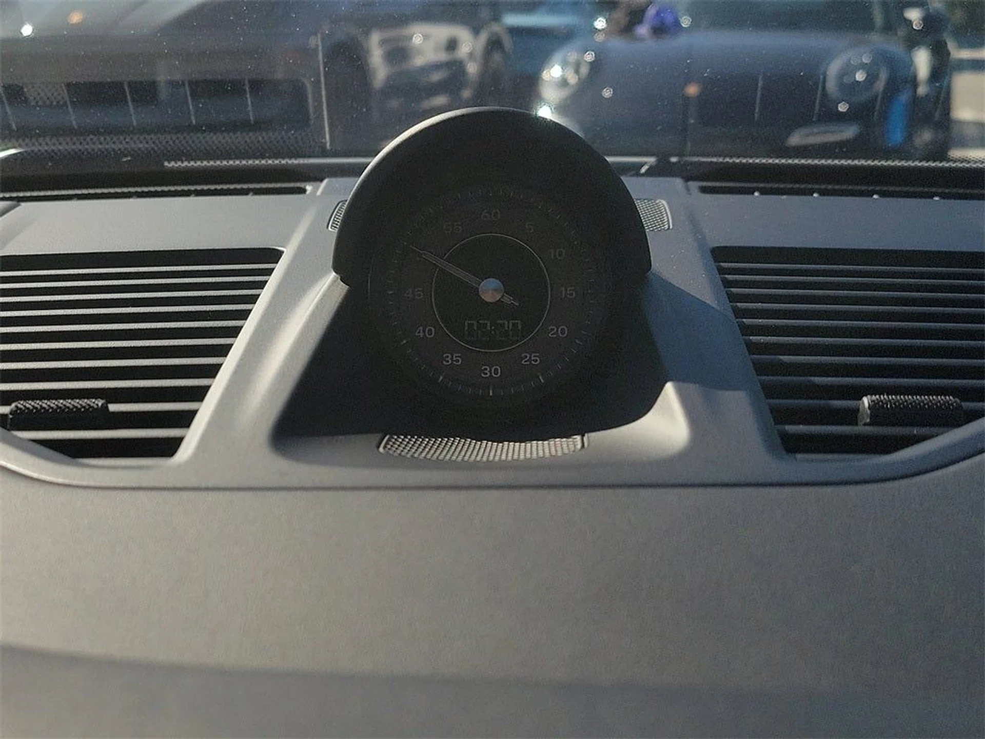 mph031_340748699_32_69f7a687fe