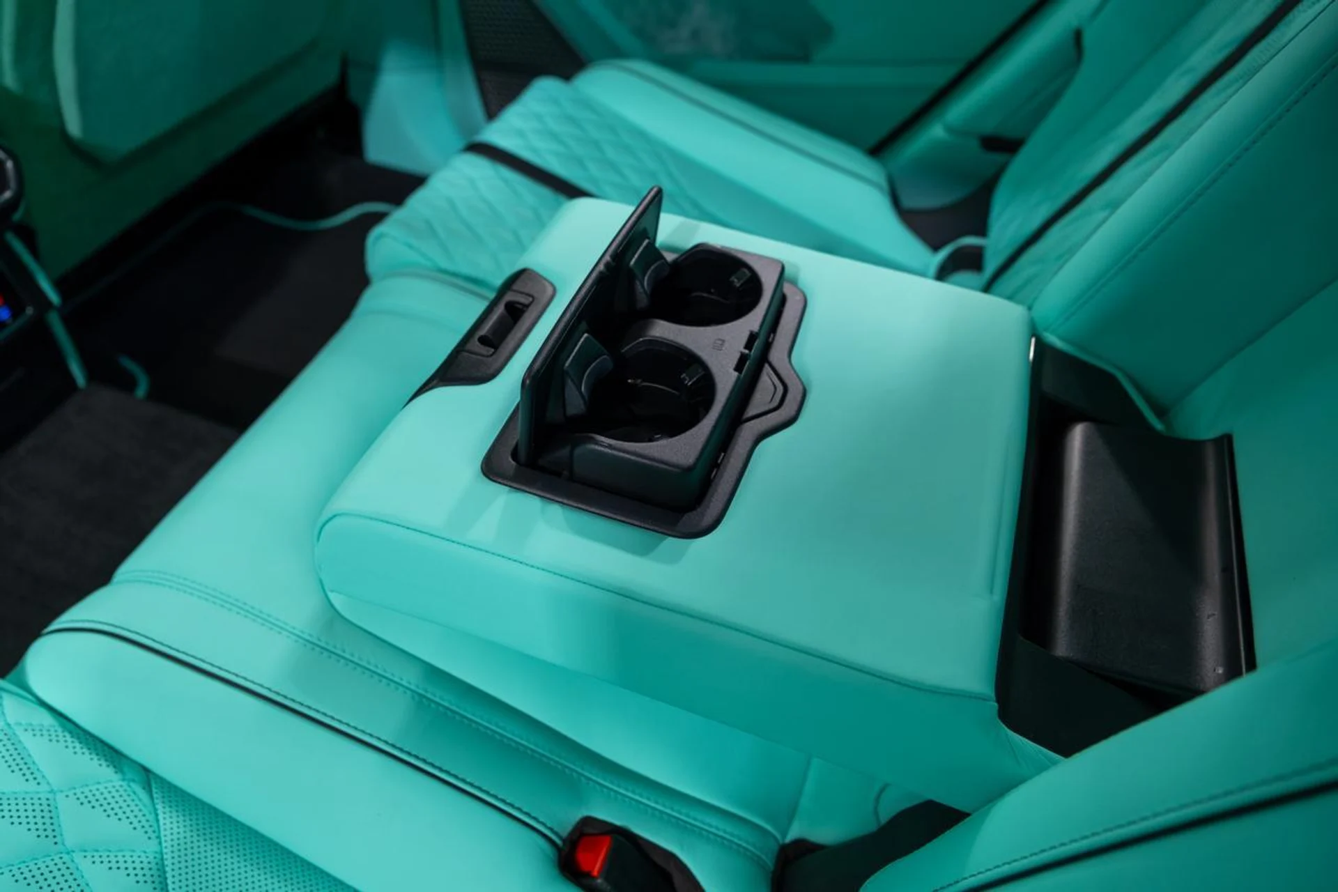 mph031_3413322307_349dd7d7623ad635673a0b616adb3a94_0ff7927a59