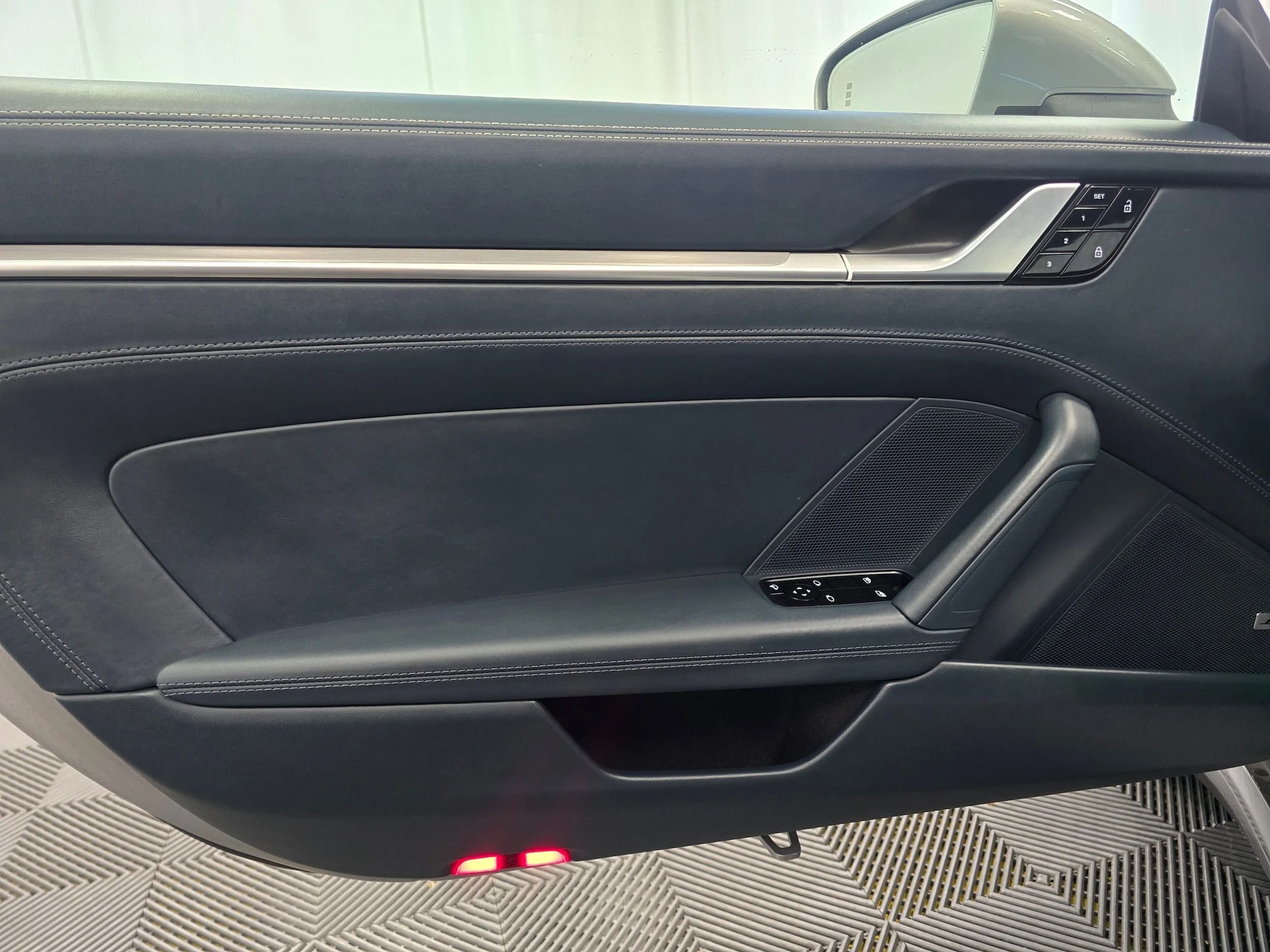 mph031_3427071104_70e32bac891aa1ef190e4bd775b78ed4x_44e9cb3182