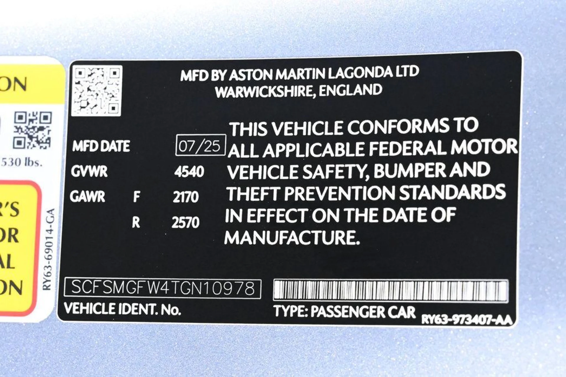 mph031_3431622756_new_2026_aston_martin_vantage_11350_22933647_31_1024_b9e02c558b