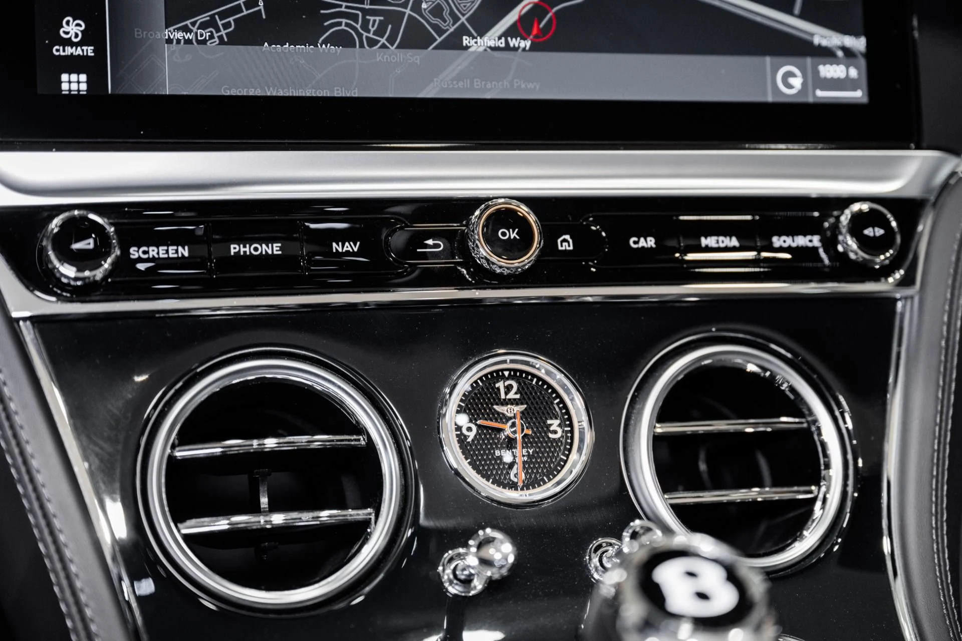 mph031_3436348960_Used_2022_Bentley_Continental_GTC_1776402771_aee0254908