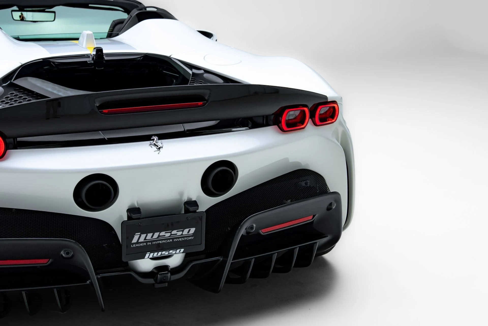 mph031_3440764357_Used_2024_Ferrari_SF_90_Spider_1777485078_24f609e6f0