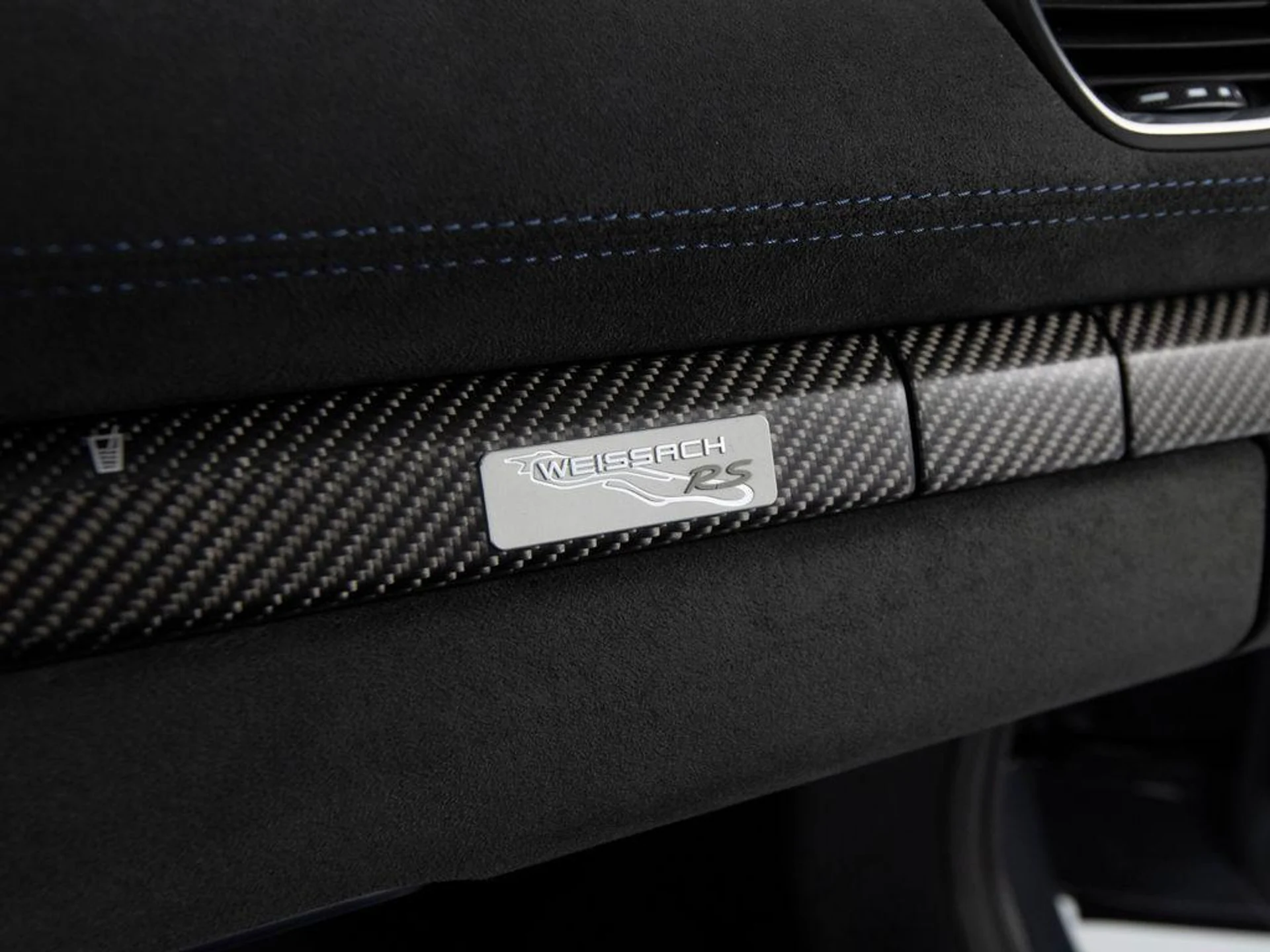 mph031_3453962357_jes_BW_6_Fv_RD_Zg72_U_Hc2_Mma_R_Tvak_M_4e31cebec6