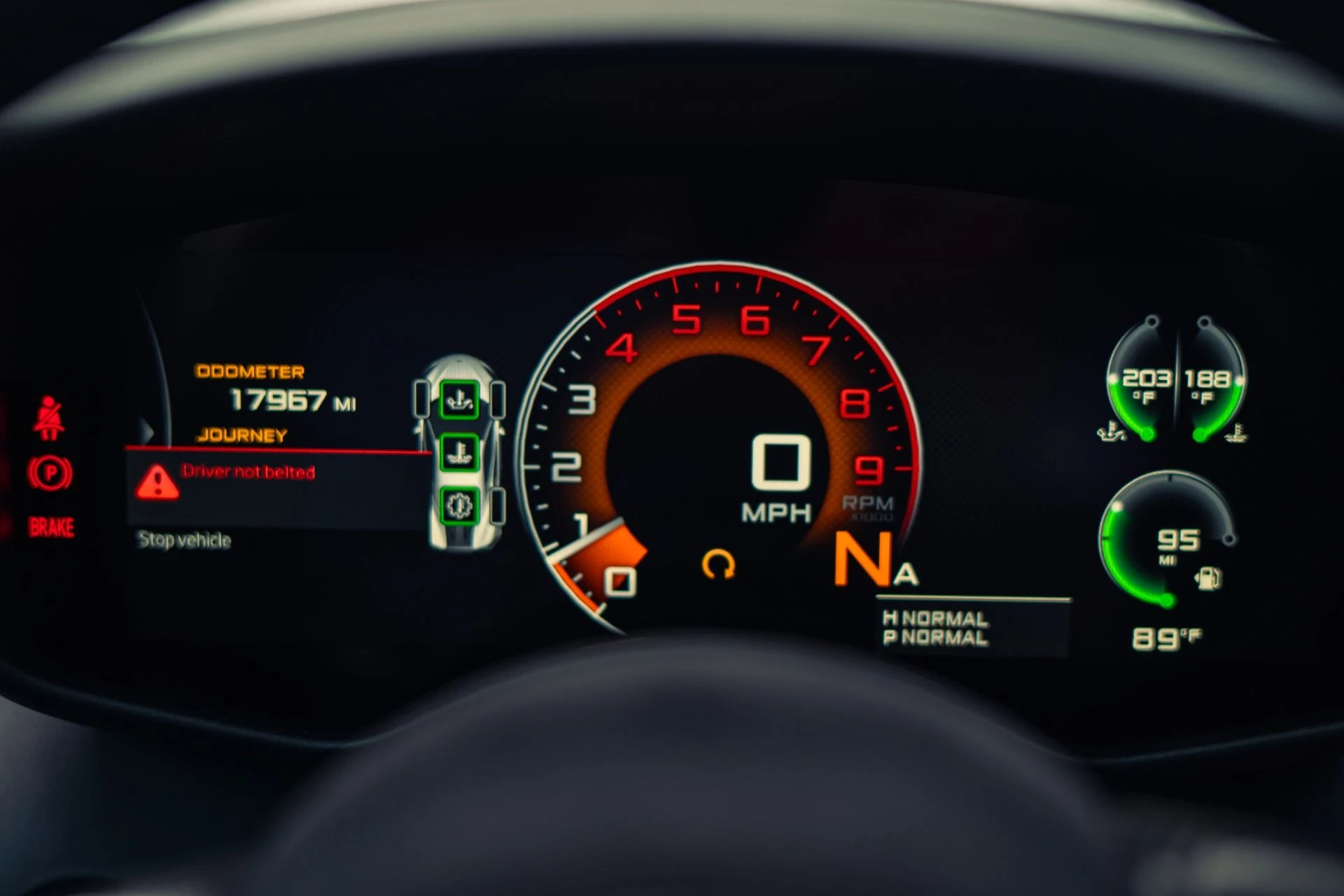 mph031_3454010143_Used_2017_Mc_Laren_570_S_1783983686_69357a603c