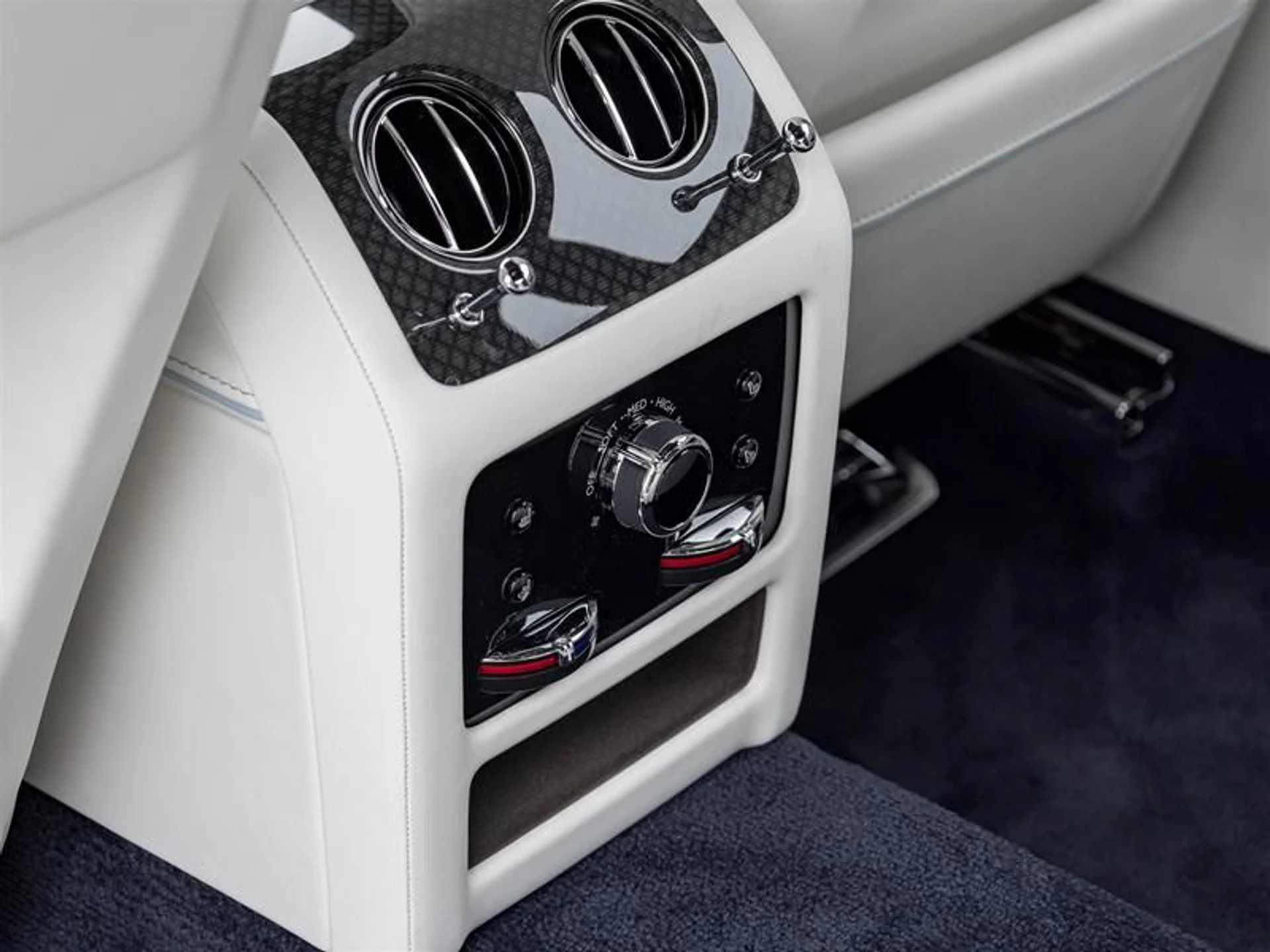 mph031_3462089240_rjd5ffxw_3ad9e9029e