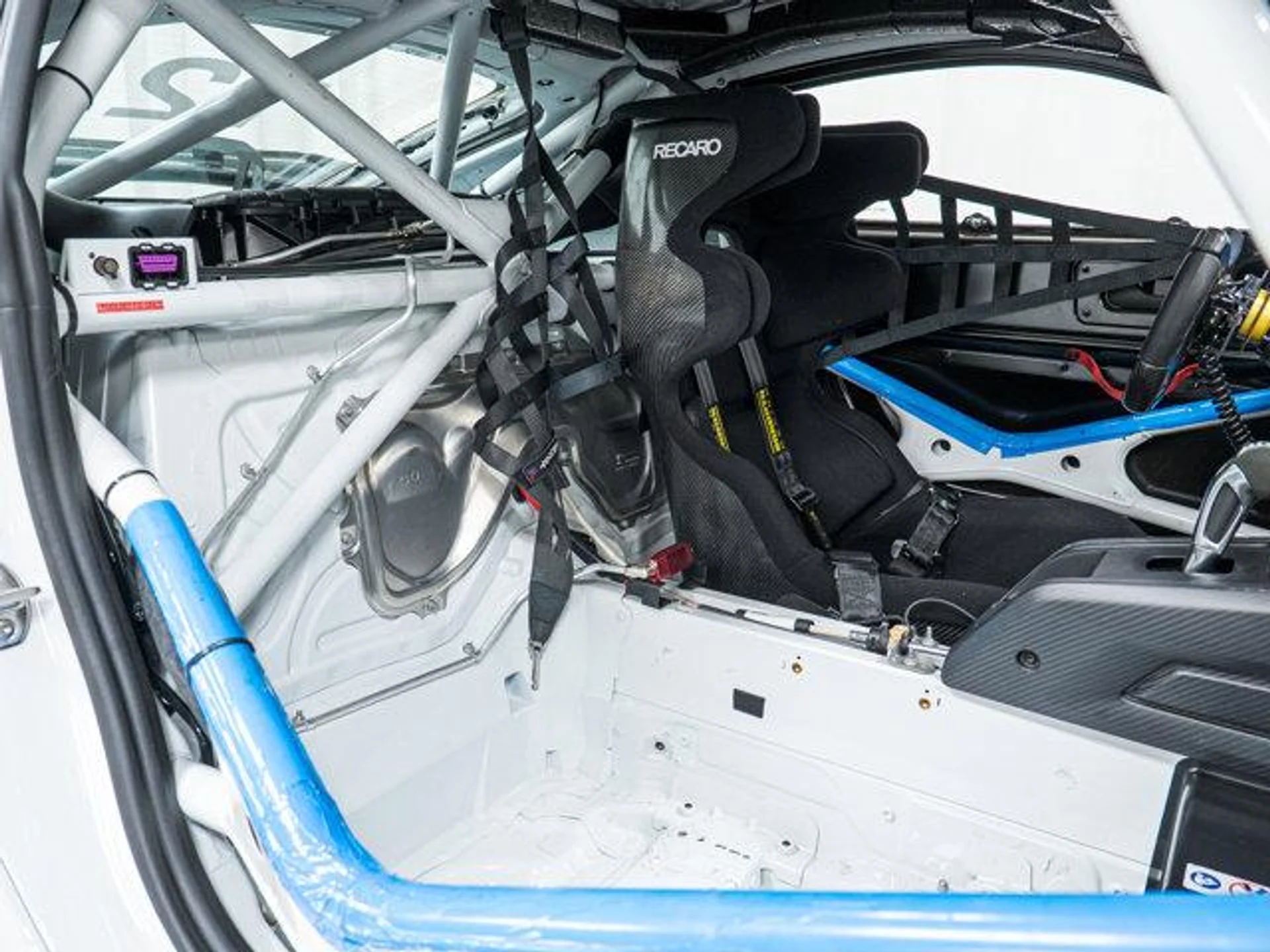 mph031_3462187939_Lq_Xy_Dv_F_Cv_D_Pl6_Q6_A_t_C_Ewdv8lo_Q_553798d0aa