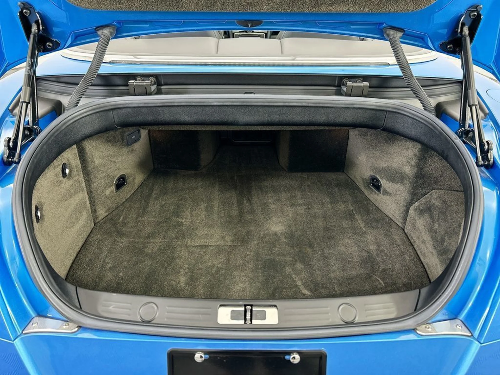 mph031_3469702812_used_2014_bentley_continental_gt_v8_s_2drconvertible_8119_22979396_32_1024_4849341aee