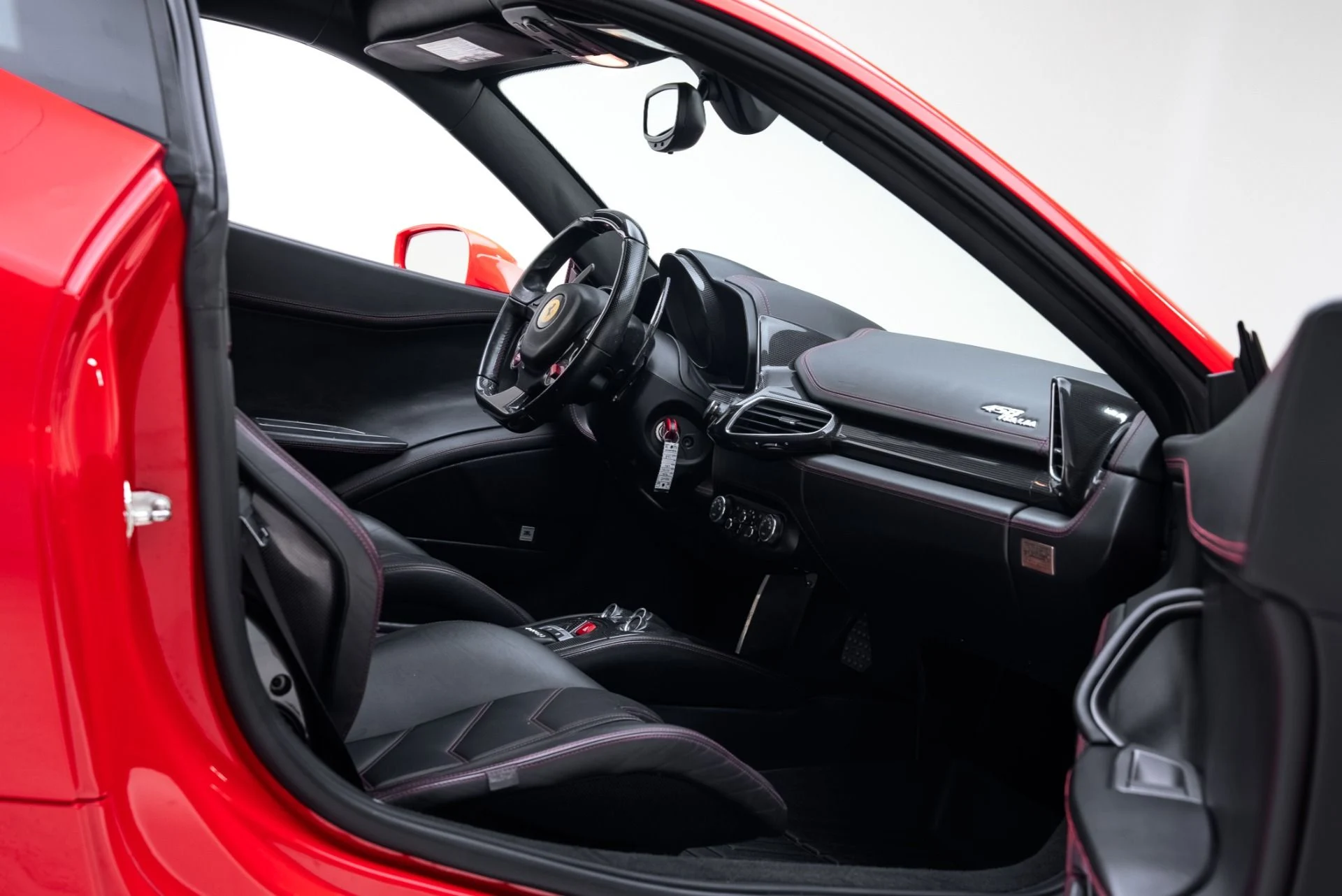 mph031_3471257742_Used_2012_Ferrari_458_Italia_1774895256_2a5fc7c199