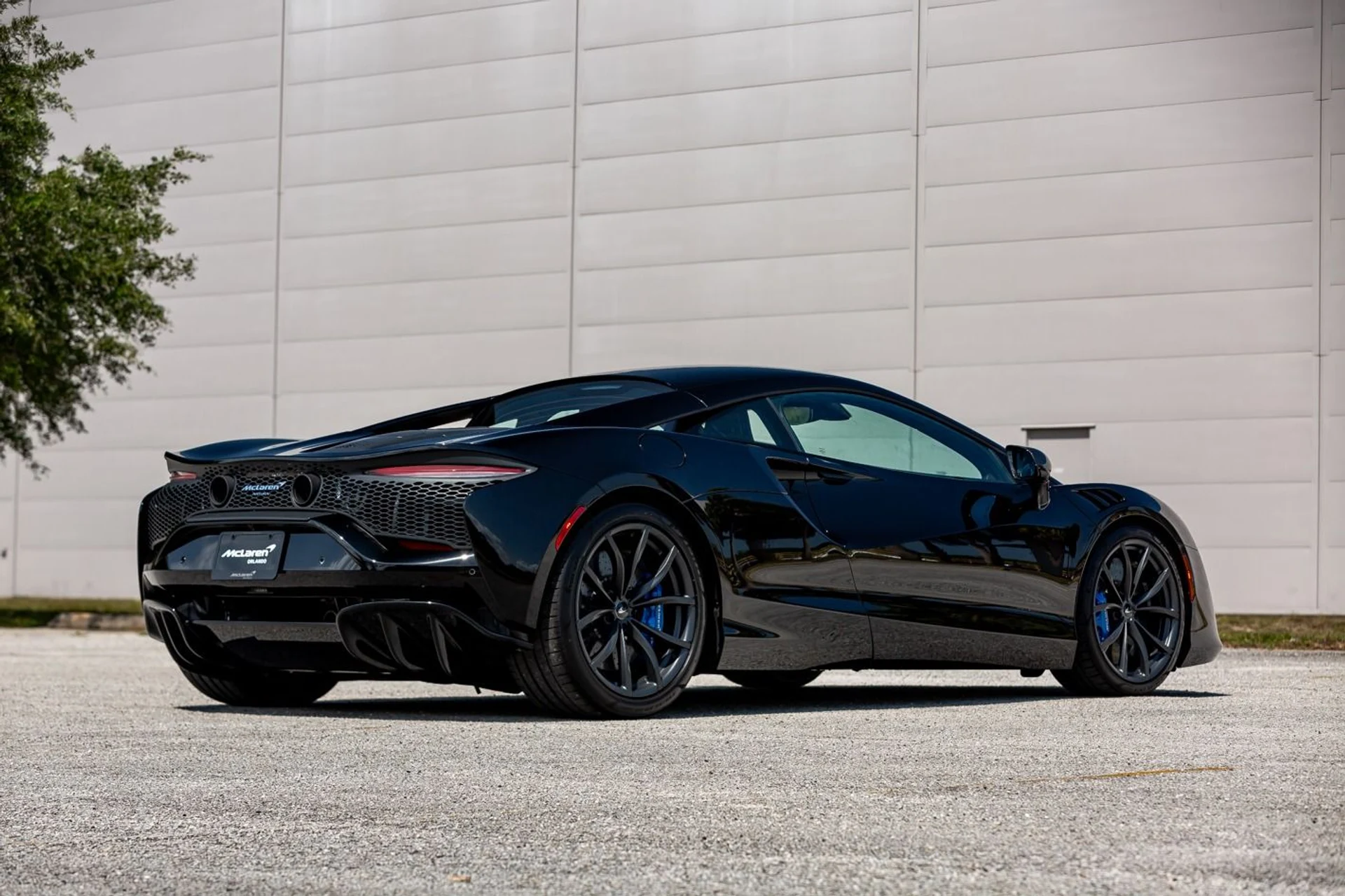 mph031_3487350562_396_p32_l_c20846578a