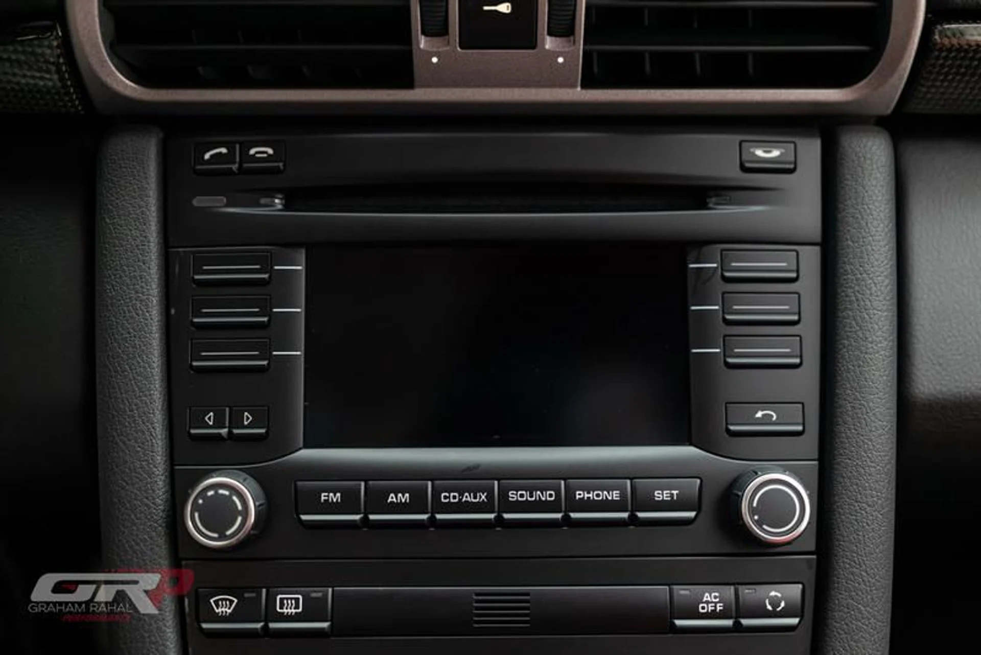 mph031_3489708718_F18323_EE_2542_4_CC_2_BF_03_83_A52355772_A_0008ad8f6b