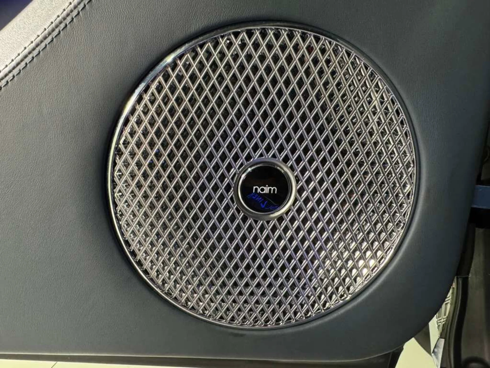 mph031_3501426311_19d168d41ad9c066037747f6706eb815_960f4ef28e