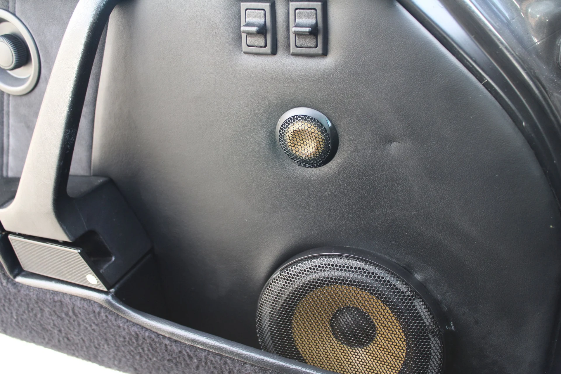 mph031_351549104_d468485635e60da85ef385dd470a5cc0x_0e255b81c8