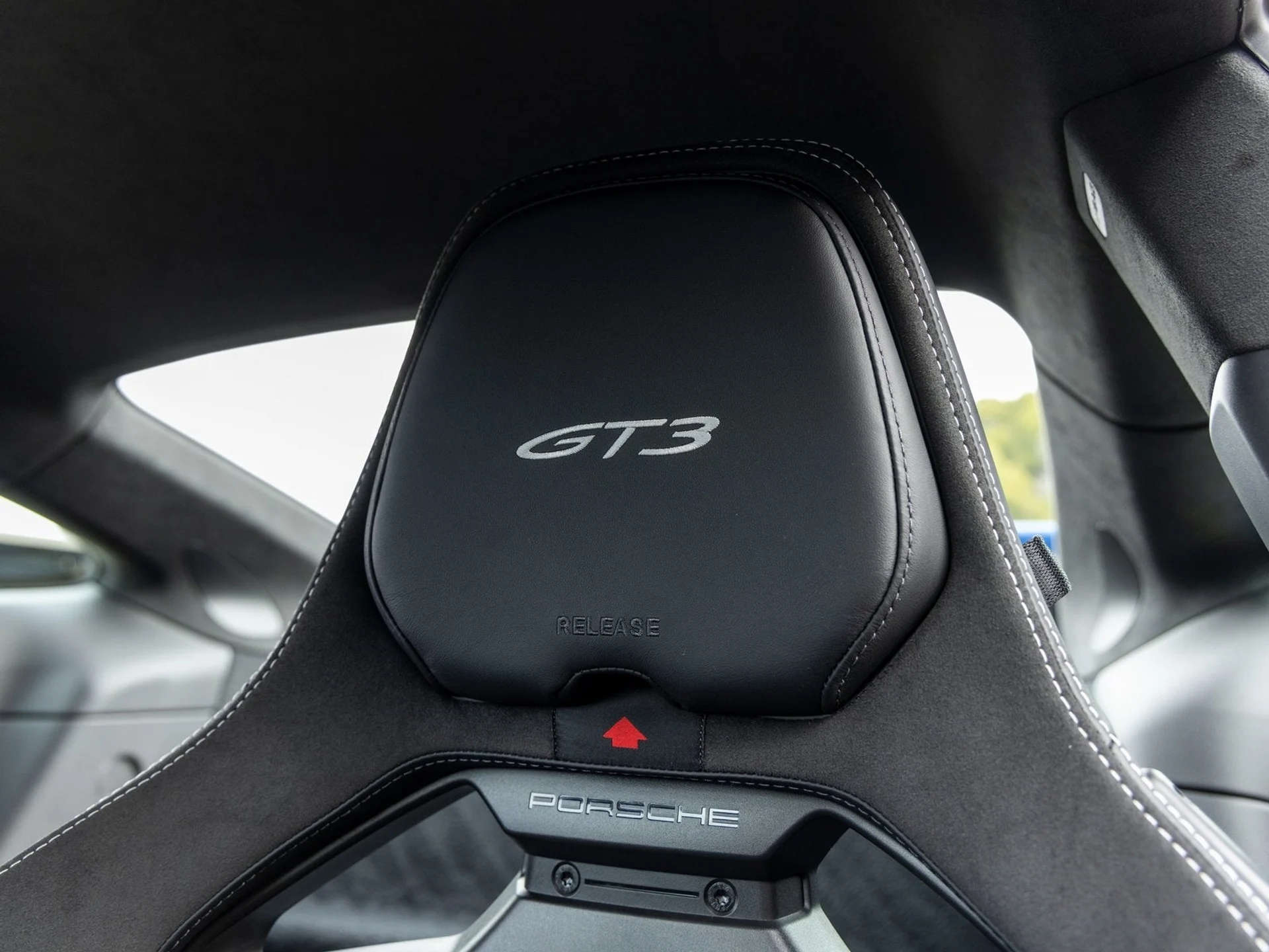 mph031_3515769549_32_49a8f0f1ff