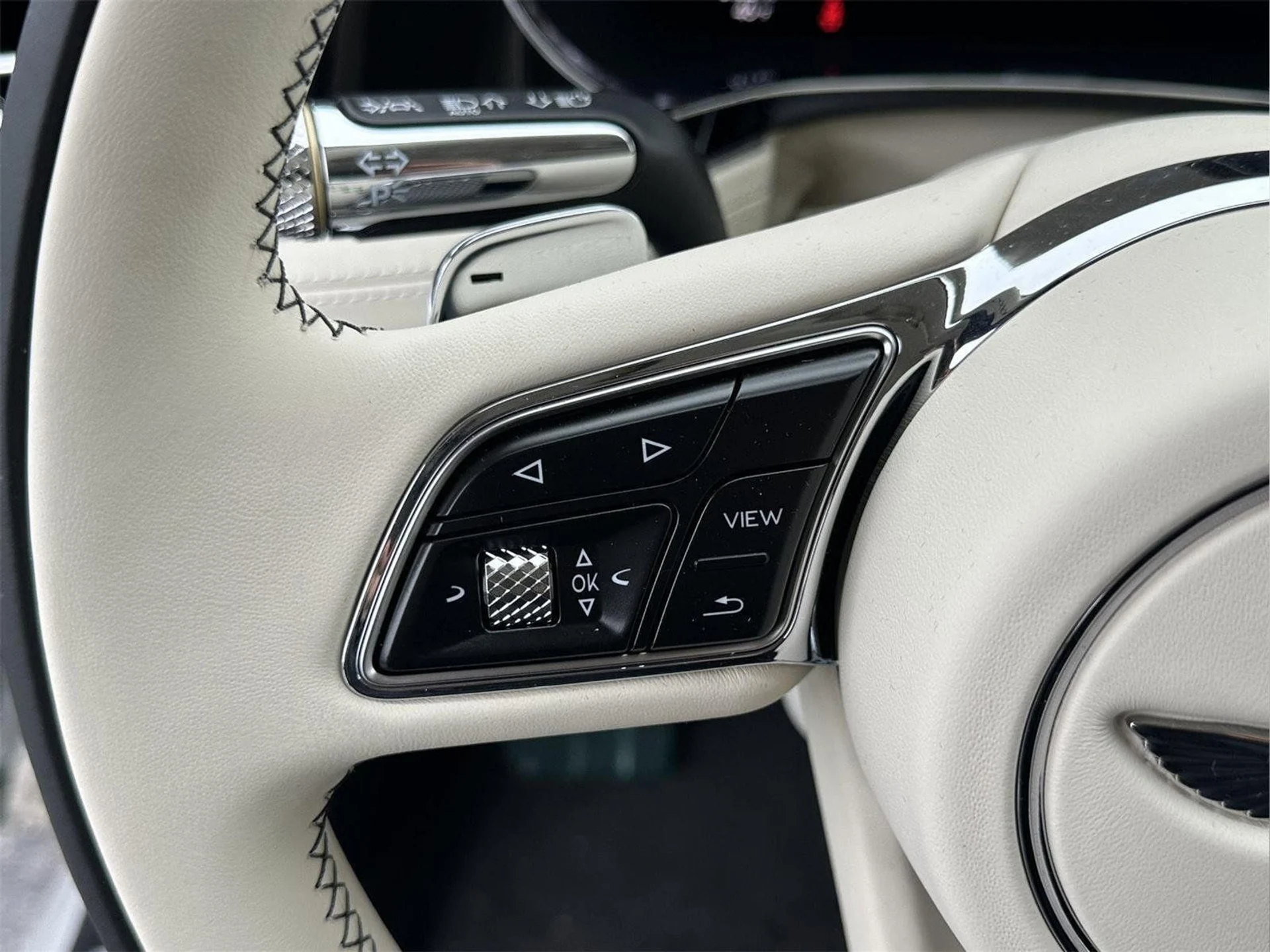 mph031_351642198_d78585033f2830db522ade21ad88cfa8_6b8f404014