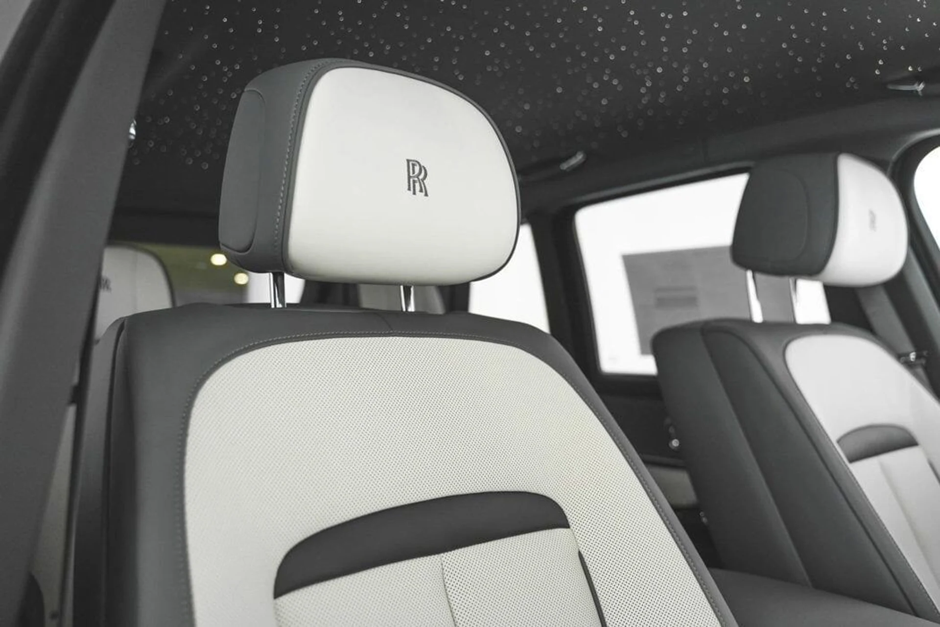 mph031_3521825572_811cc99dc47808a0f2fd3622ab4c51c7x_98c94228a7