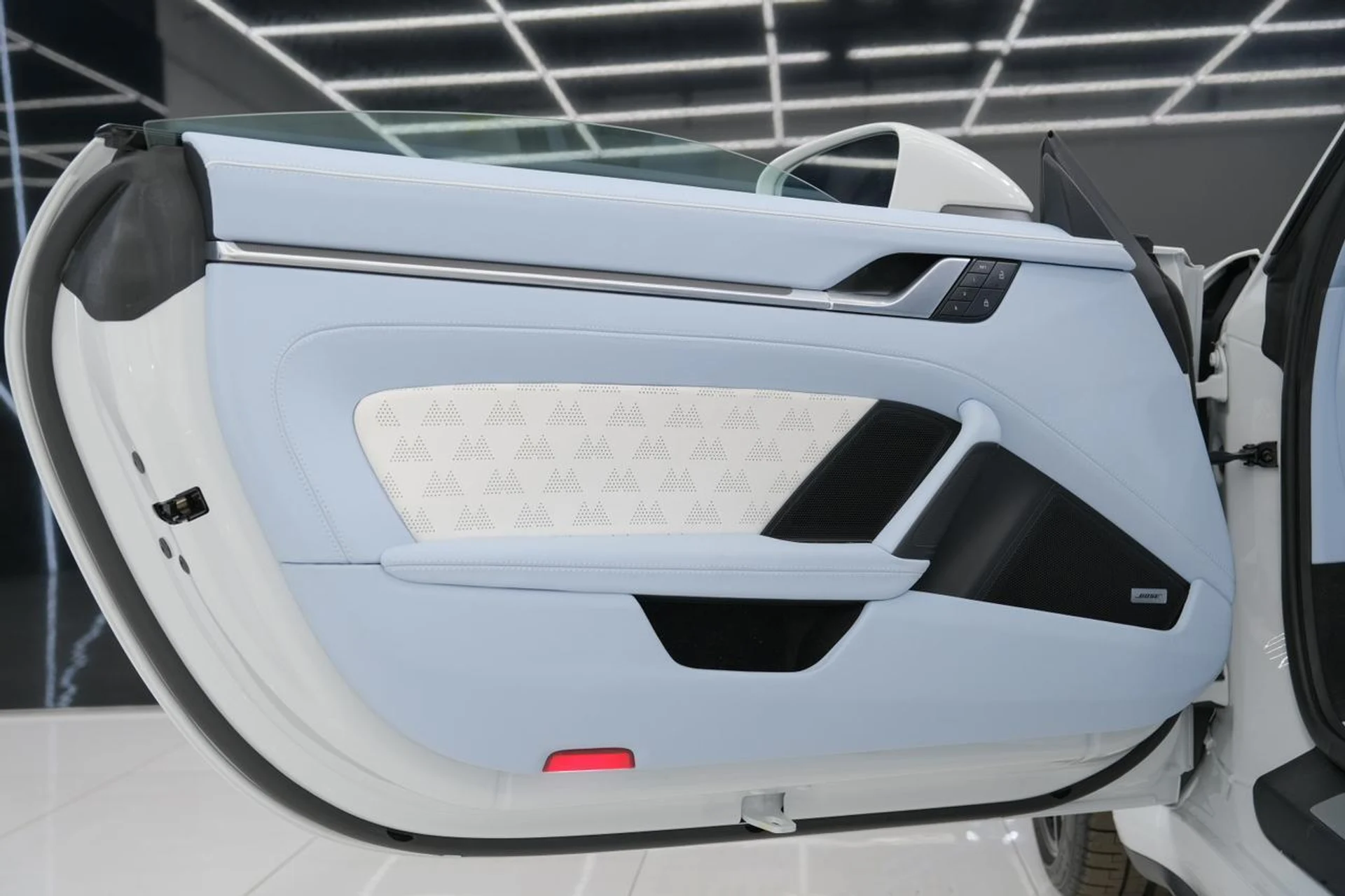 mph031_3525790483_67c31bfc4a9ace635b29b513d390e2f5_f23b30fa62