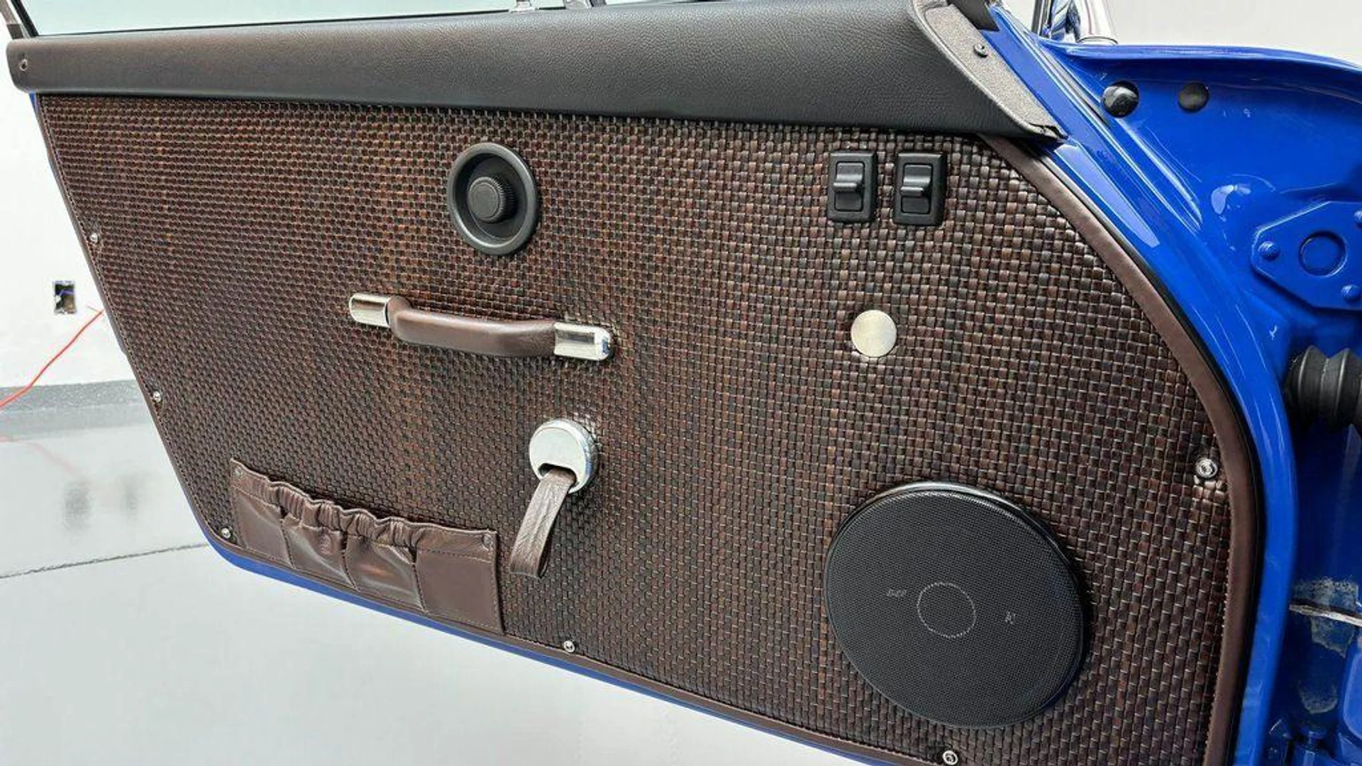 mph031_3530654367_DG_Dl1_C_Jo_Pw_P_Jmemez7l63n_BG_2_Ds_898622f550