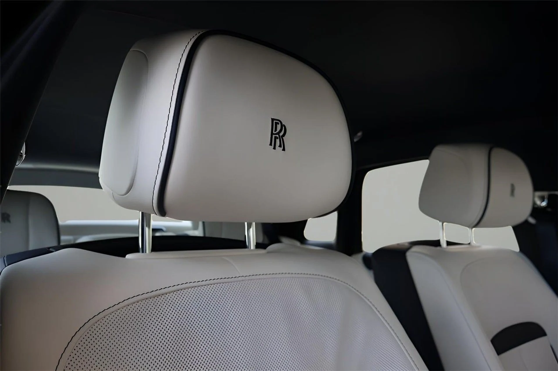 mph031_3533183025_32_f585f9e60e