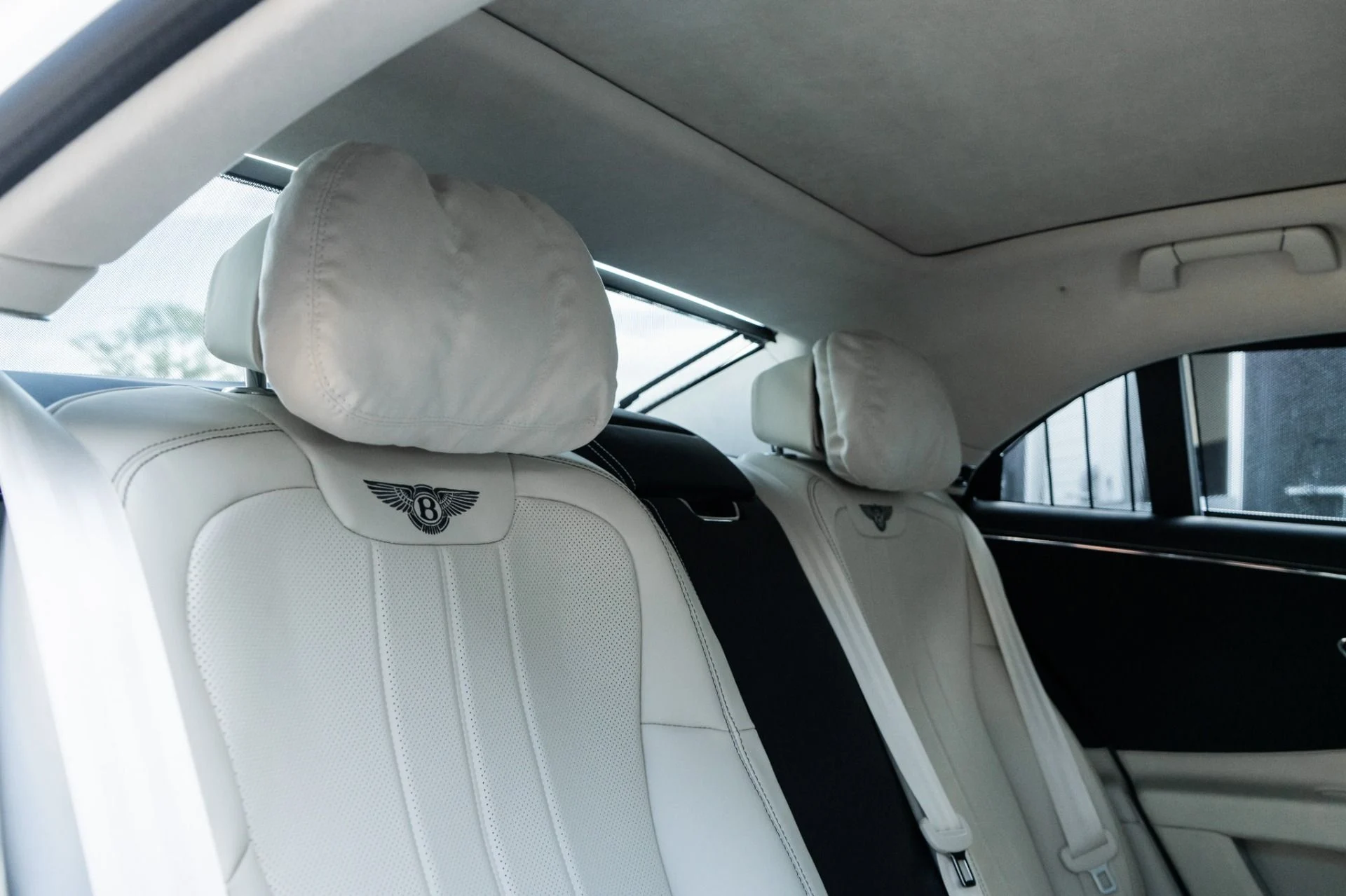 mph031_3534795604_Used_2026_Bentley_Flying_Spur_1792511723_13cc15abc3