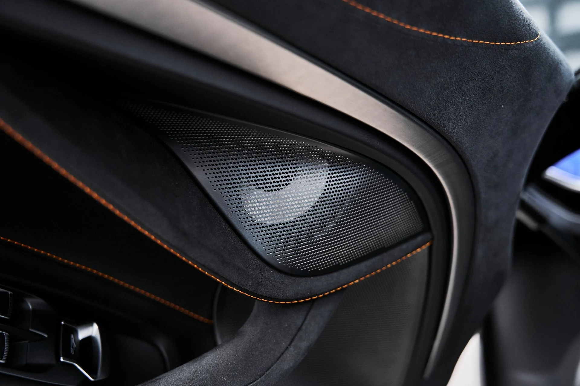 mph031_354314292_Used_2024_Mc_Laren_750_S_1775006038_4dac43b9ad