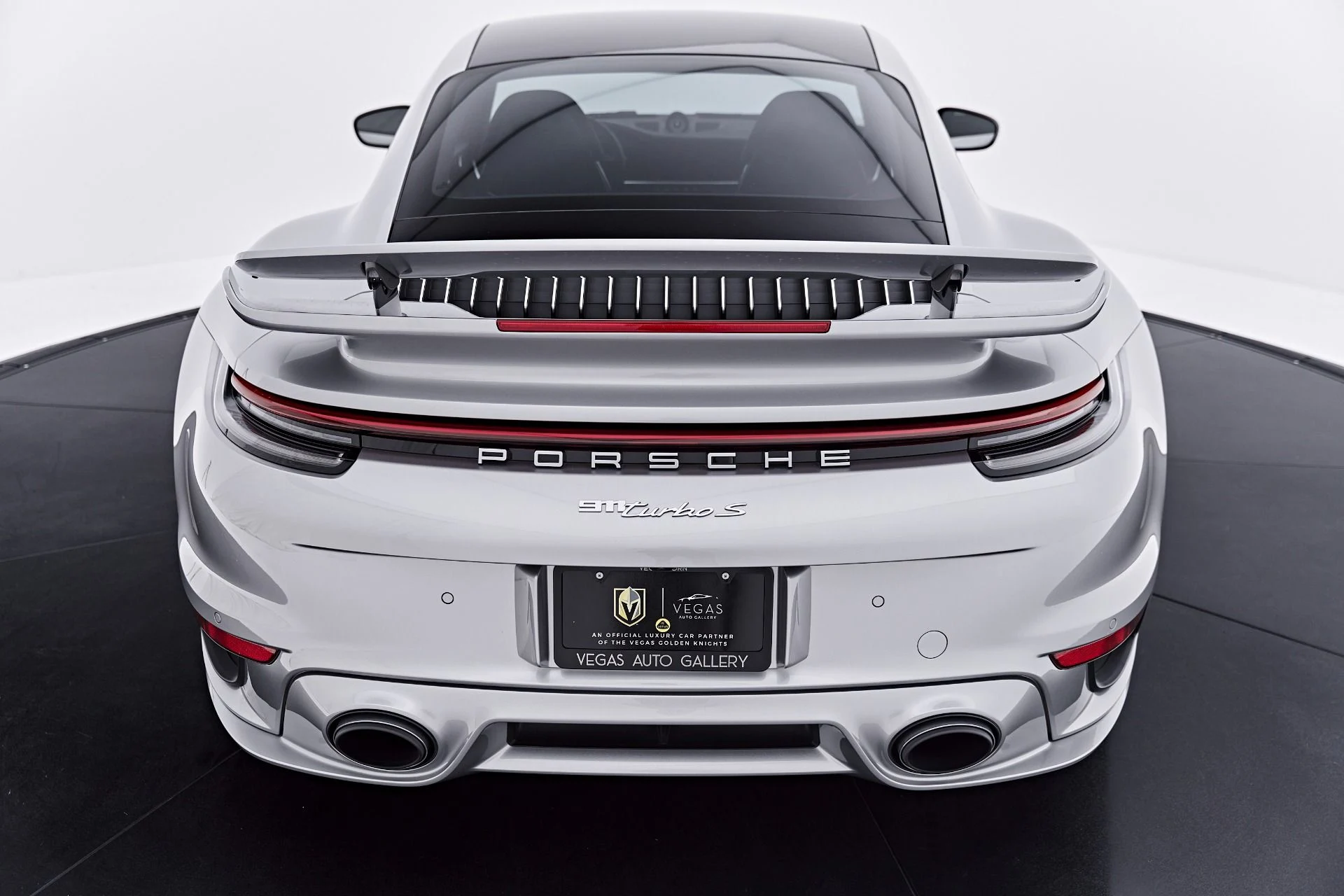 mph031_3547444720_Used_2025_Porsche_911_Turbo_S_1785539150_9ac5f84262