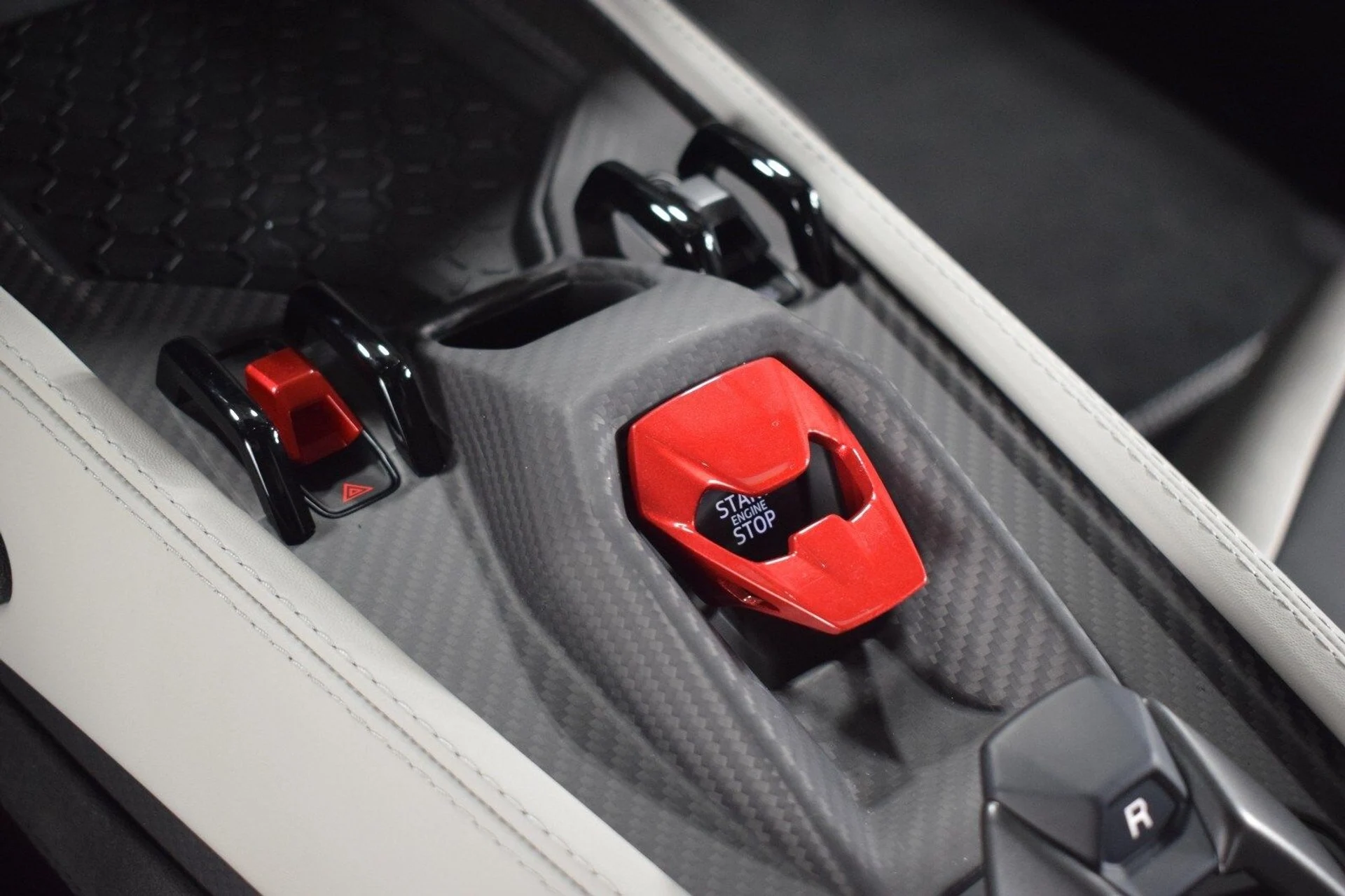 mph031_3548472447_0d658ea6f8d7757d58c9e51cb7401f9dx_35edb6f241