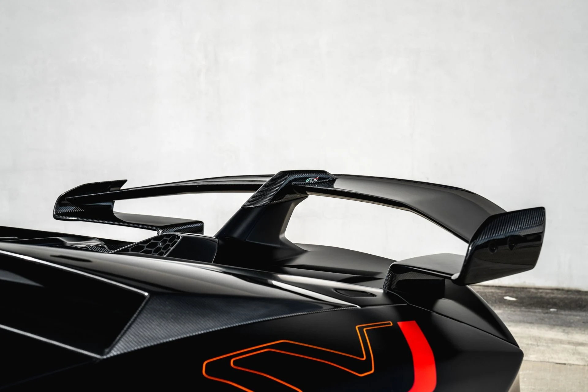 mph031_3550689101_Used_2020_Lamborghini_Aventador_SVJ_w_Hermes_Orange_Factory_Interior_Over_110_K_in_Options80_K_in_Mods_1672876014_f5c46b02a7