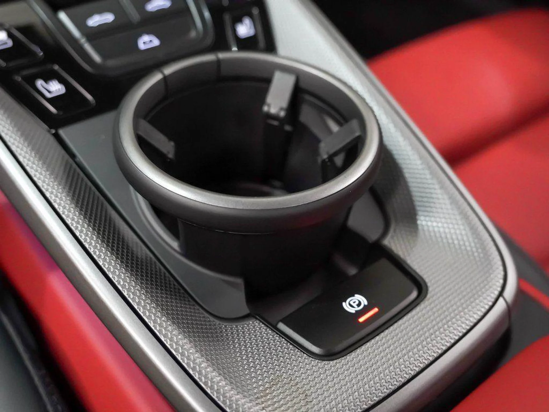 mph031_3560339863_0_Xb_VTD_7z_Q_Qr_A_Tk_Ns_BS_1_AZ_Qt4_UMA_3ad228ff06