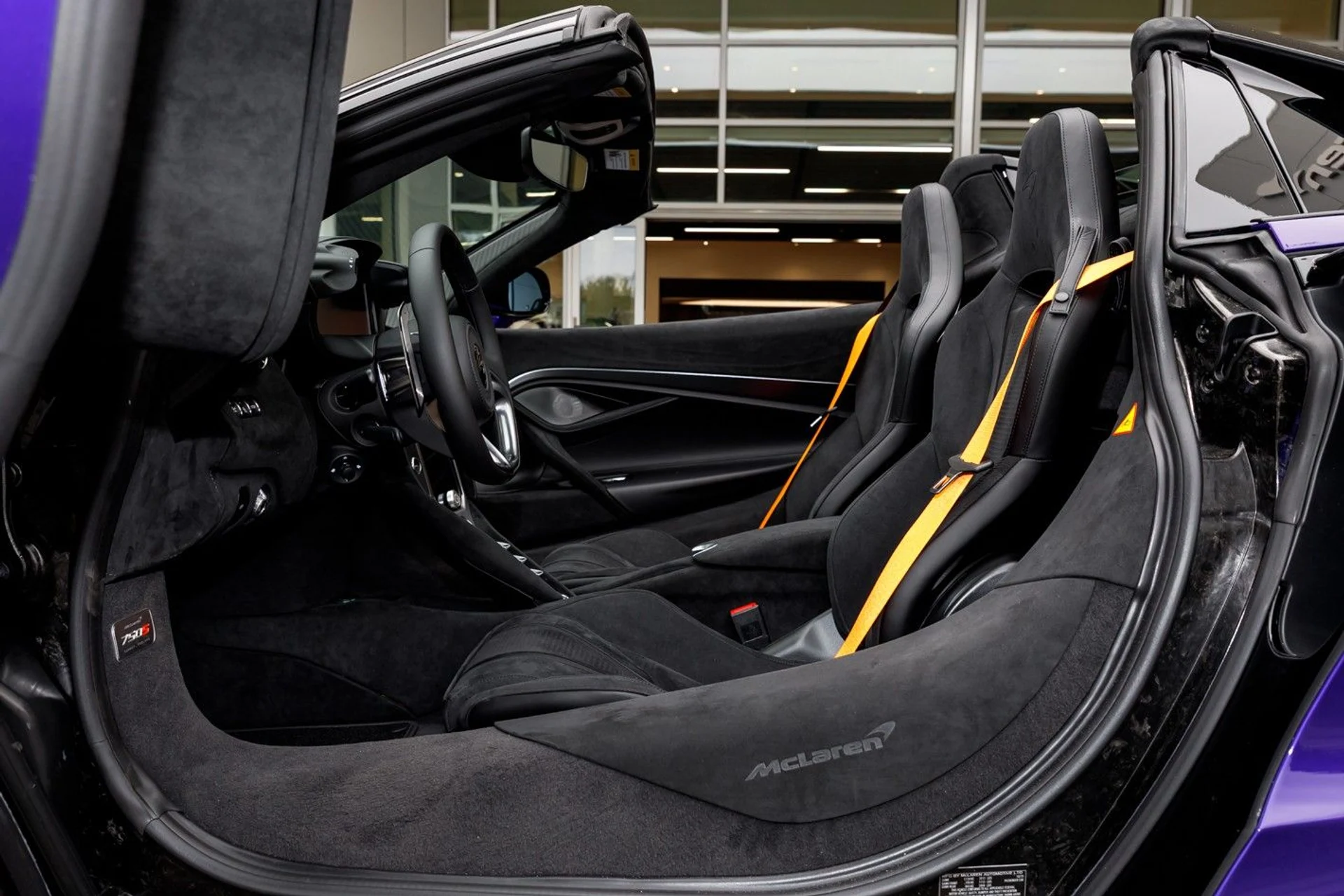 mph031_3562793860_627_p32_l_83fd57ff80