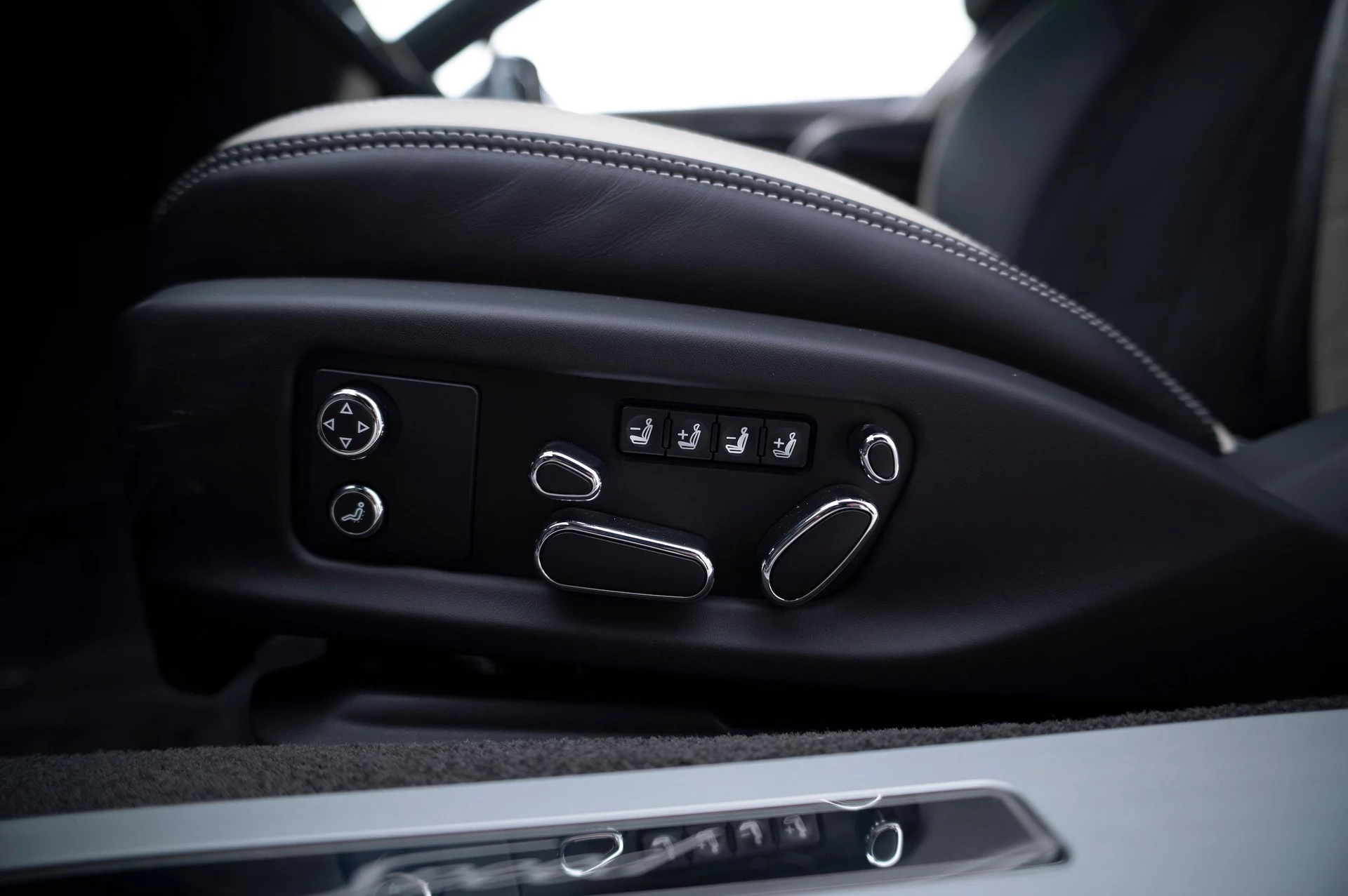 mph031_3565370089_1c43f62d591c45fa8db4e9371030b917_e4000eb5d6