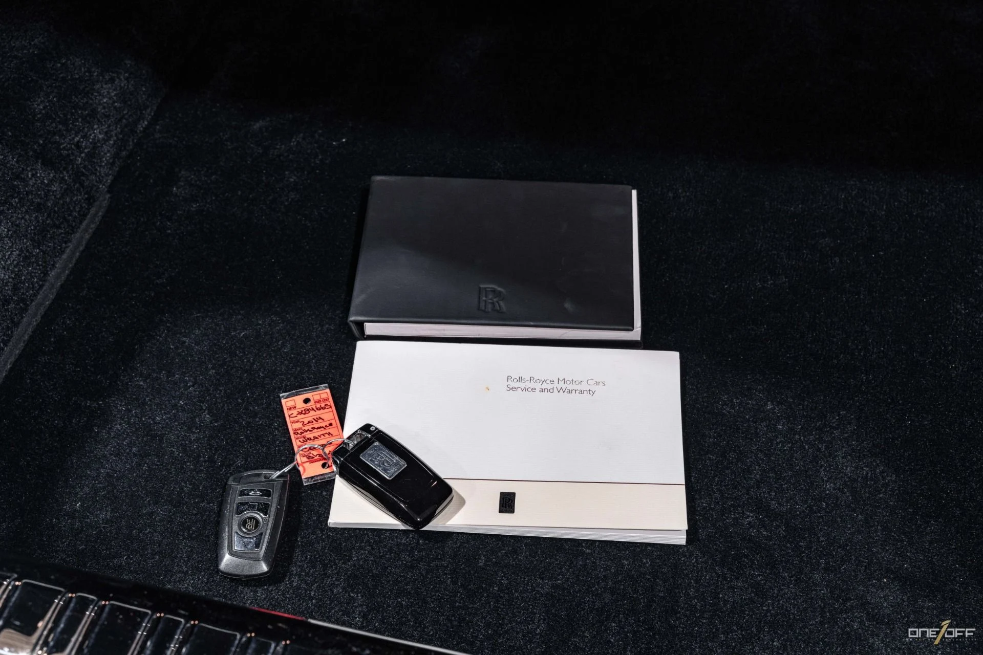 mph031_3566569895_Used_2014_Rolls_Royce_Wraith_HUGE_369_K_MSRP_Mansory_Starlight_Driver_Assist_3_Full_Matte_PPF_1707163931_ae34d85931