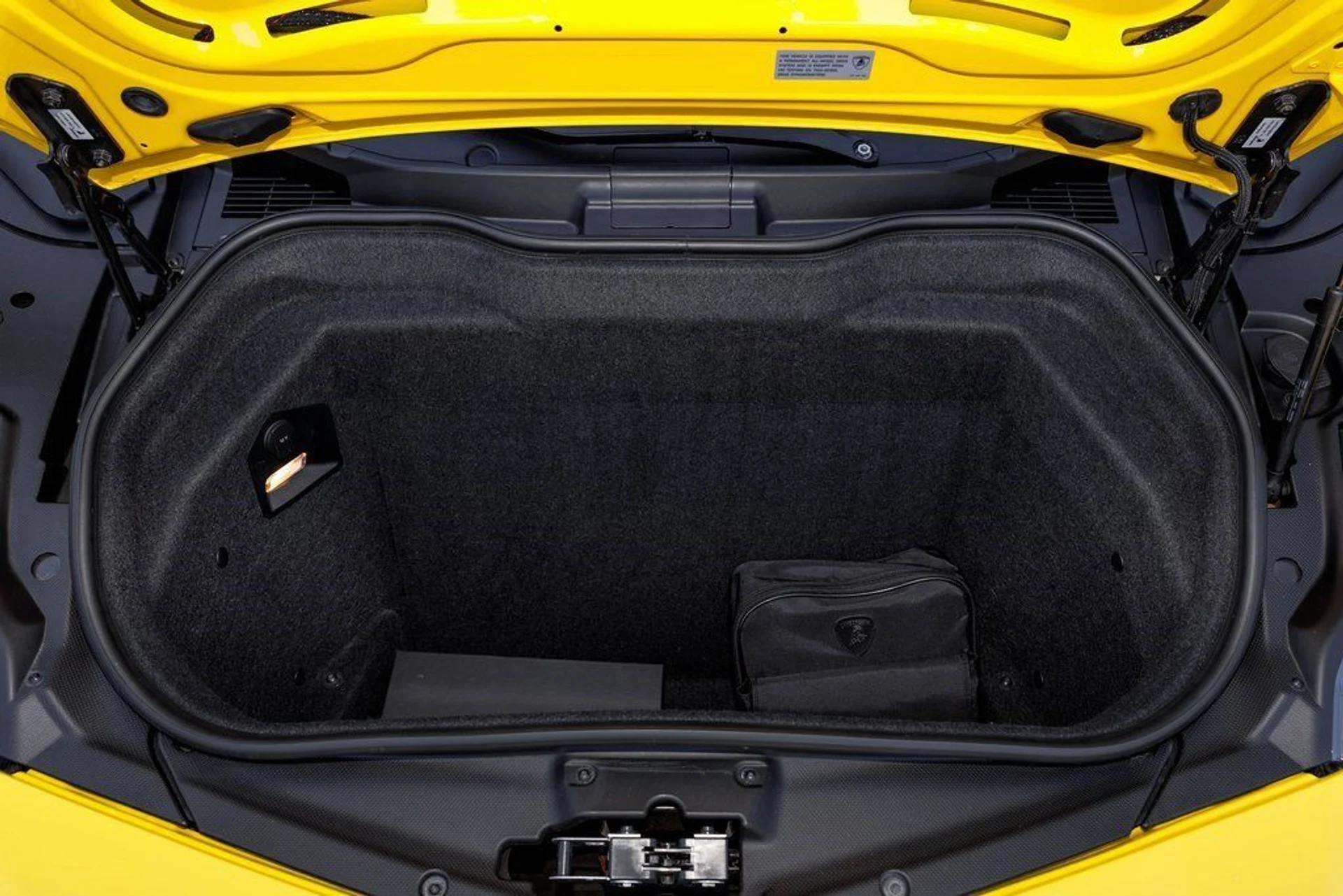 mph031_3575701125_6735a370e961109cc4464172e62d6d55_772d2645e3