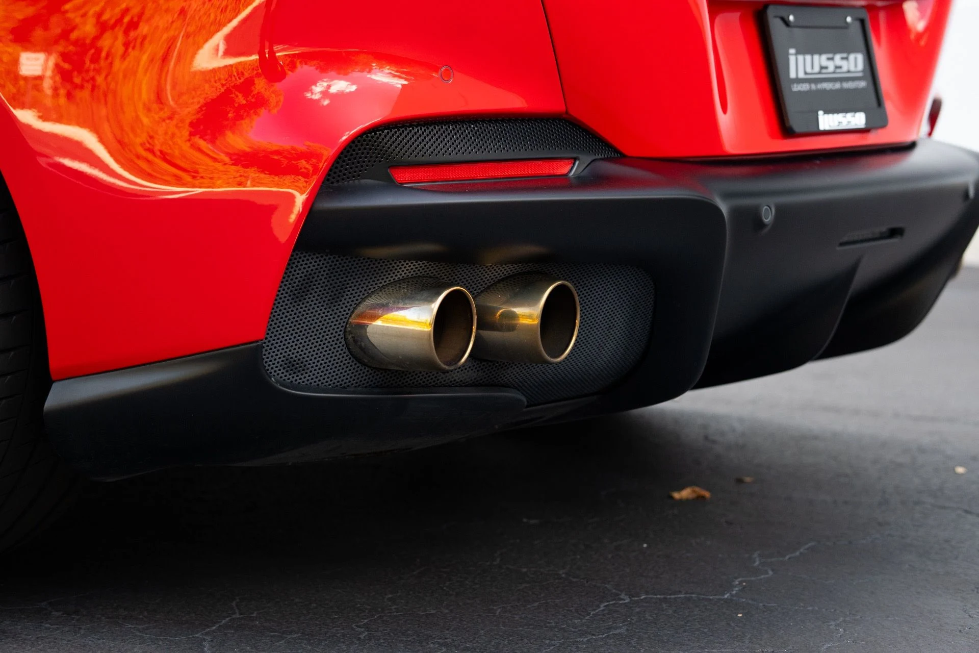 mph031_3577213146_Used_2023_Ferrari_Portofino_M_1770869852_f868887f6c