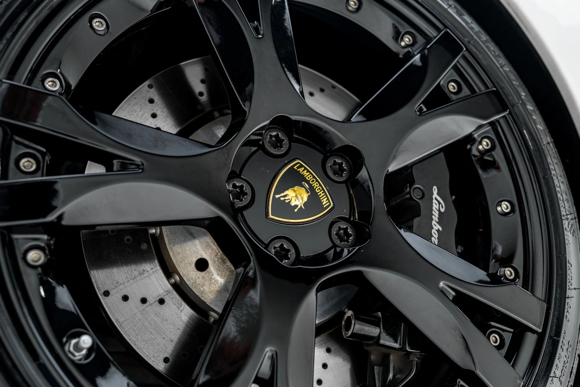 mph031_3590644794_Used_2013_Lamborghini_Gallardo_LP_560_4_Coupe_1788557340_4947e01b8a