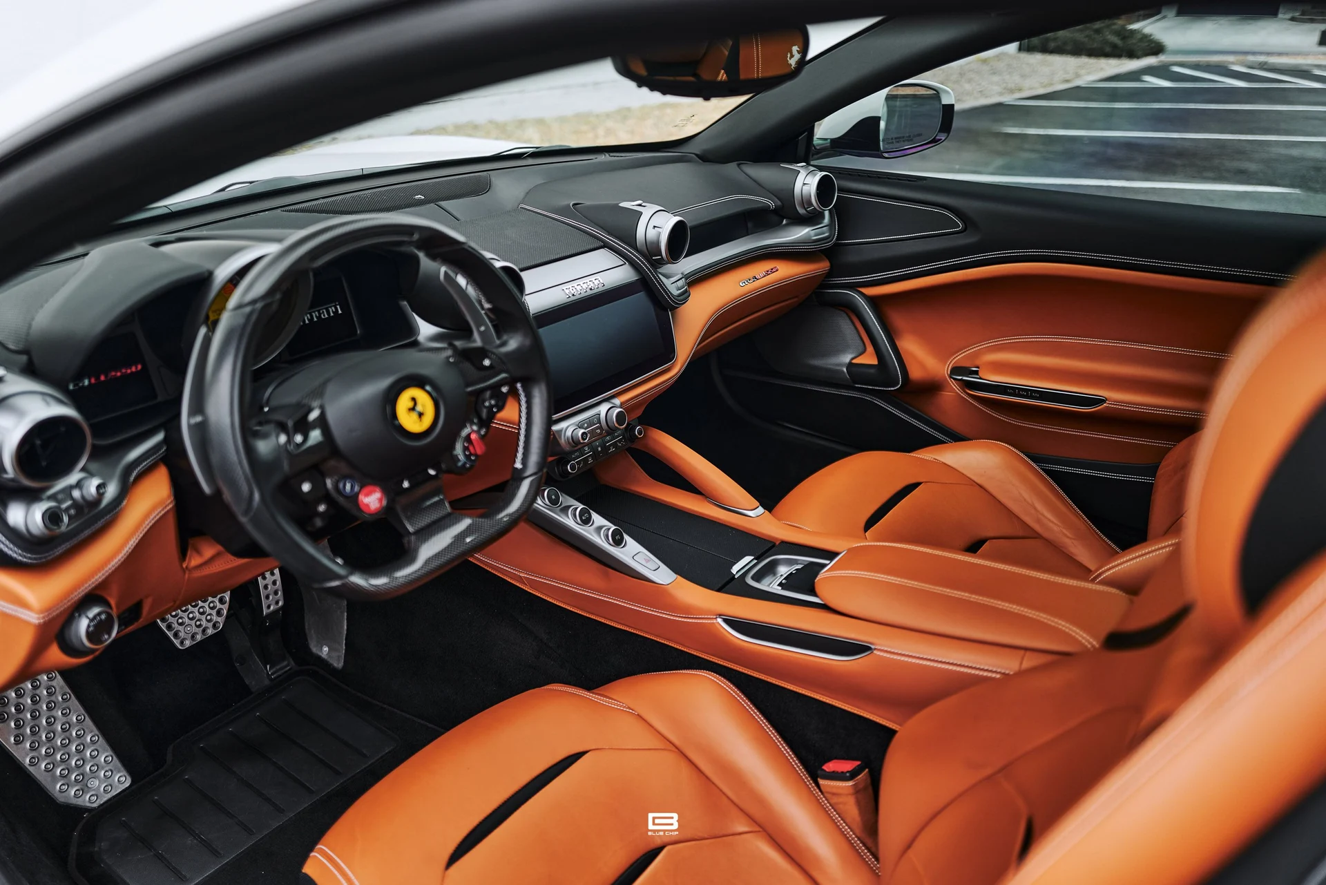 mph031_3593930258_69e2a4933647f4f43c188cf6_L1220551_6c7169b365