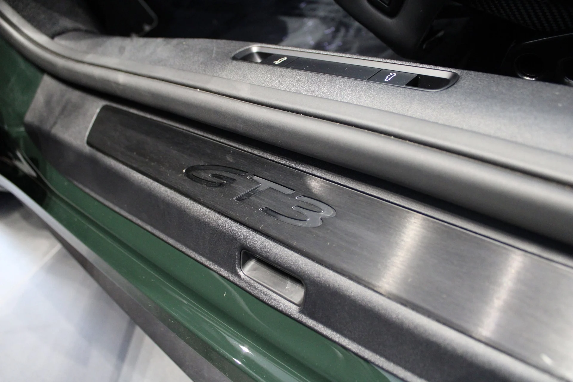 mph031_3596193954_54a4231af9a96f3b4ca4eeac8d2630b8x_a2062468f8